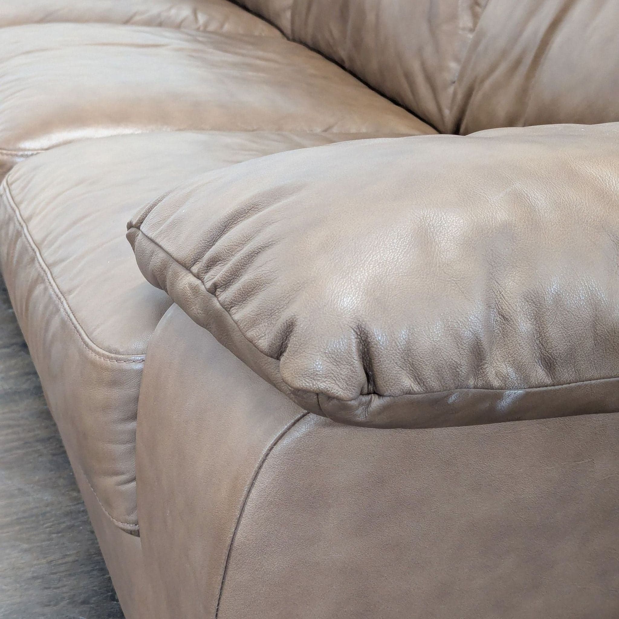 Italsofa 3-Seat Brown Leather Sofa – Comfortable and Stylish - Thumbnail 7