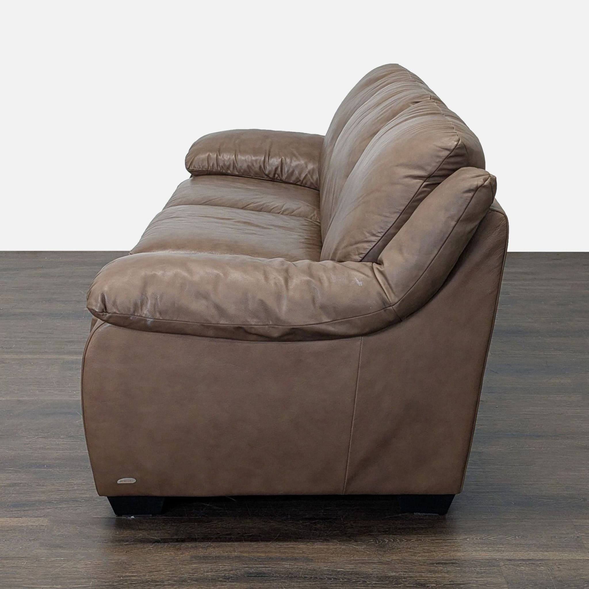 Italsofa 3-Seat Brown Leather Sofa – Comfortable and Stylish - Thumbnail 4