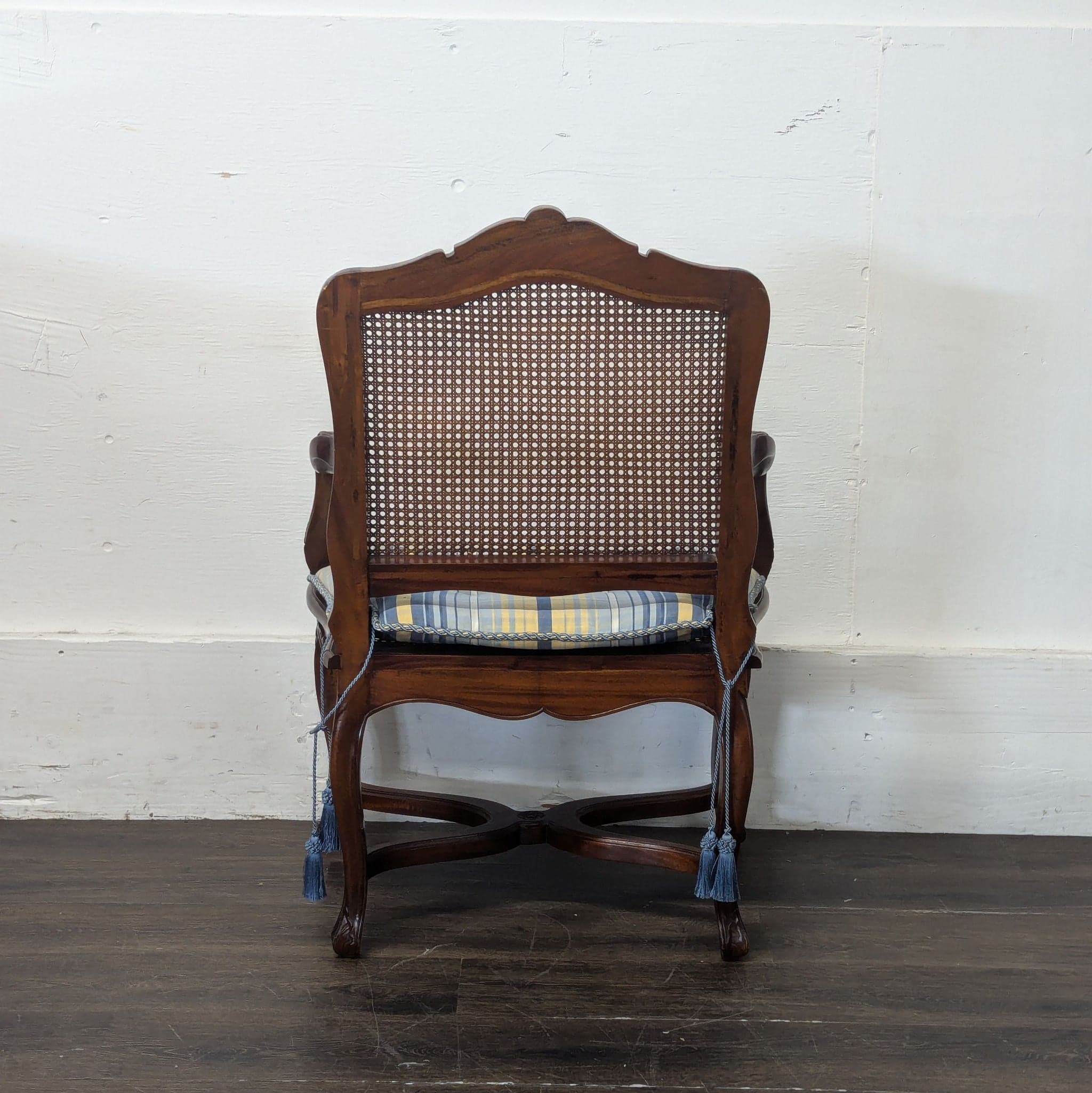 French Style Carved Dining/Lounge Armchair - Thumbnail 4