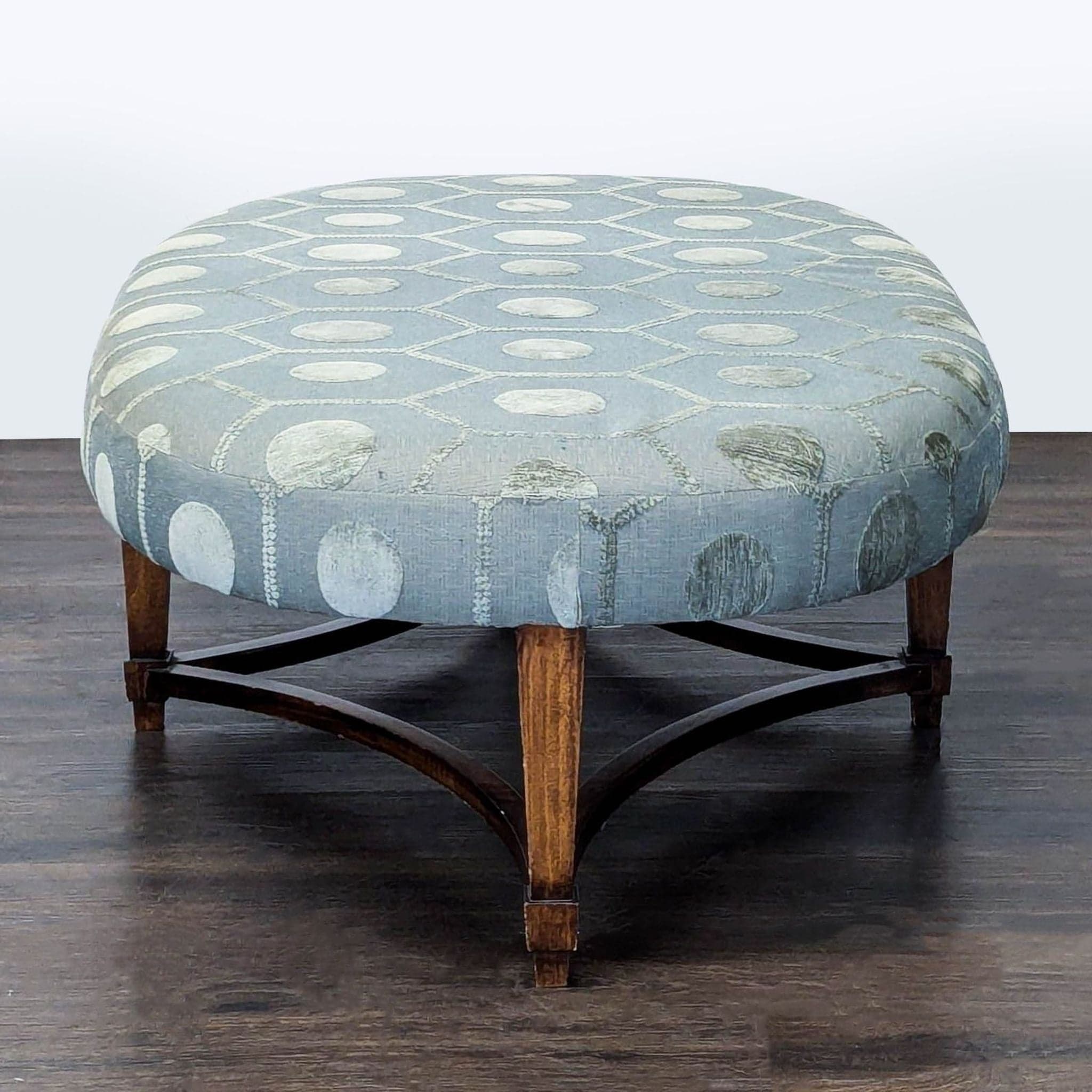 Upholstered Ottoman/Coffee Table - Thumbnail 5