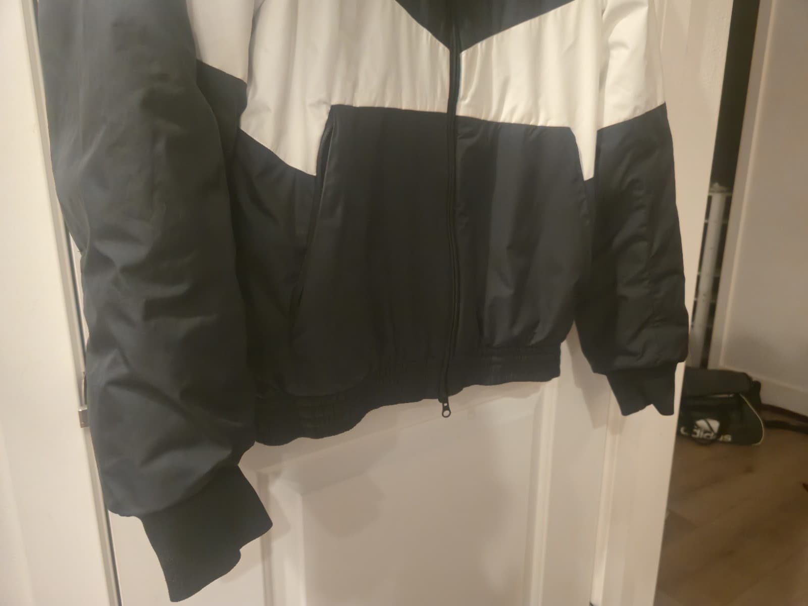 Nike Full Zip Stay Warm Bomber Jacket Coat Never Worn Size SM - Thumbnail 8