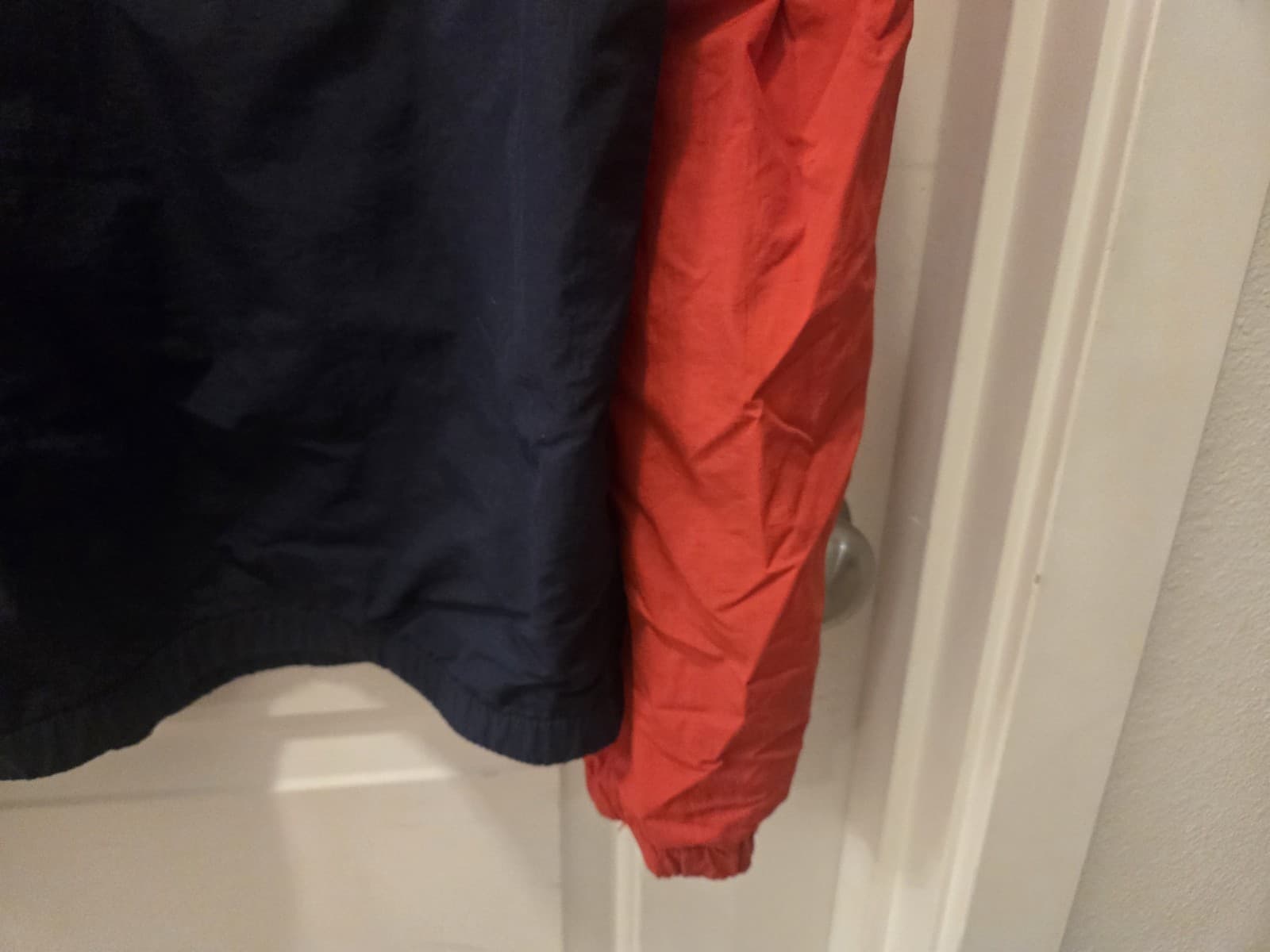 Levi's Red/White/Blue Windbreaker Jacket w/Zip out Hood Mens Size XL - Thumbnail 8