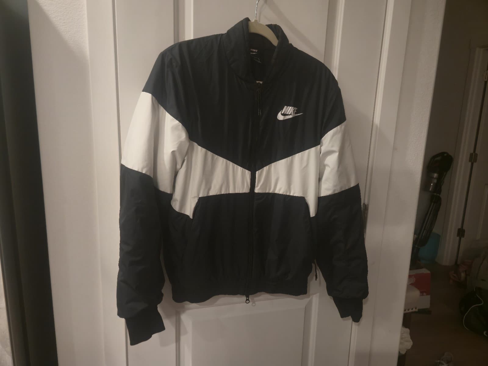 Nike Full Zip Stay Warm Bomber Jacket Coat Never Worn Size SM - Thumbnail 6