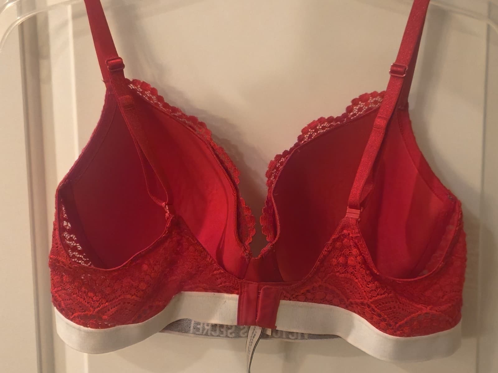 Victoria’s Secret Lace Bra – Red - Thumbnail 5