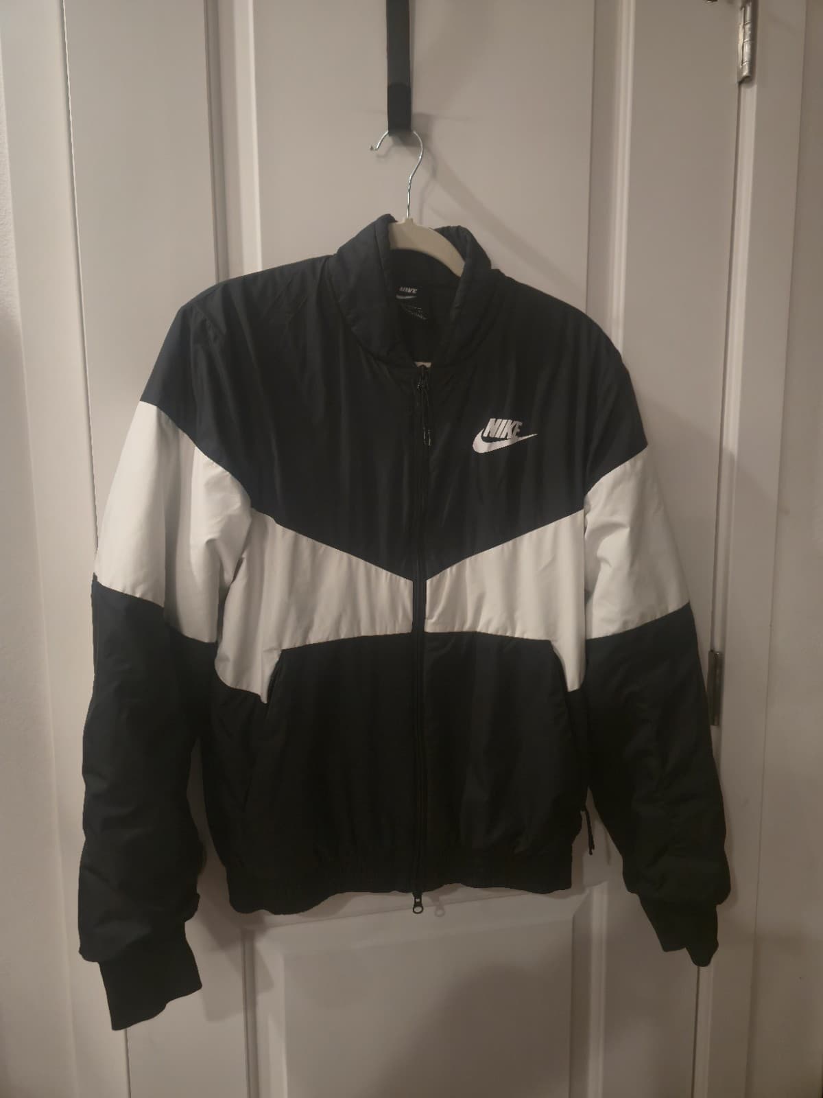 Nike Full Zip Stay Warm Bomber Jacket Coat Never Worn Size SM - Thumbnail 4