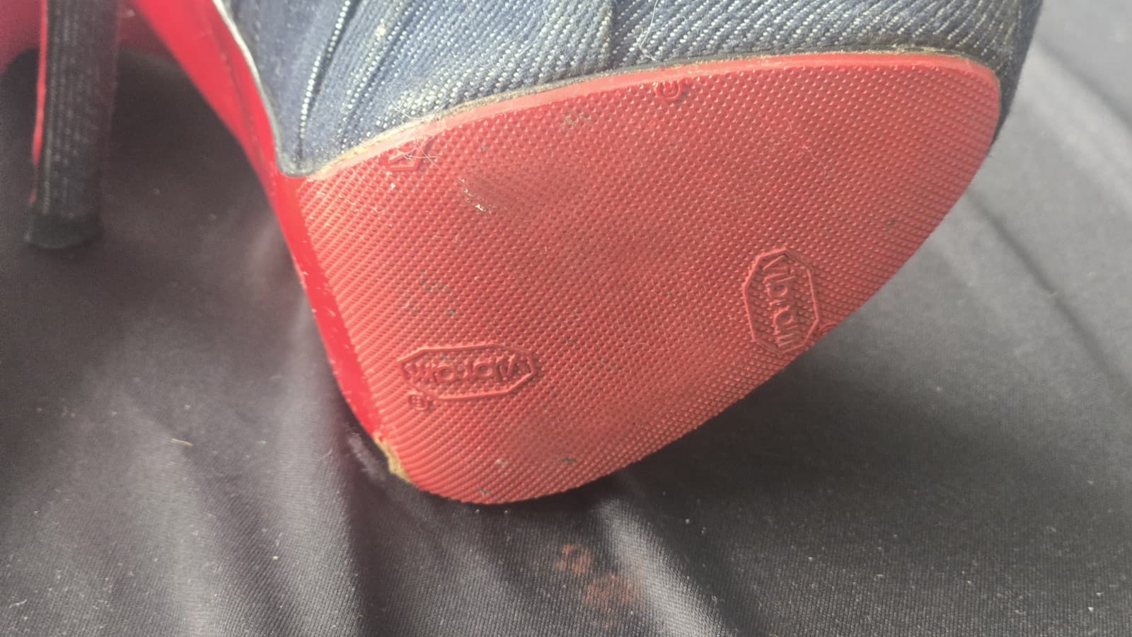 RED BOTTOMS! Christian Louboutin Denim Peep Toe Platform Heels Red Sole EU 38 - Thumbnail 9