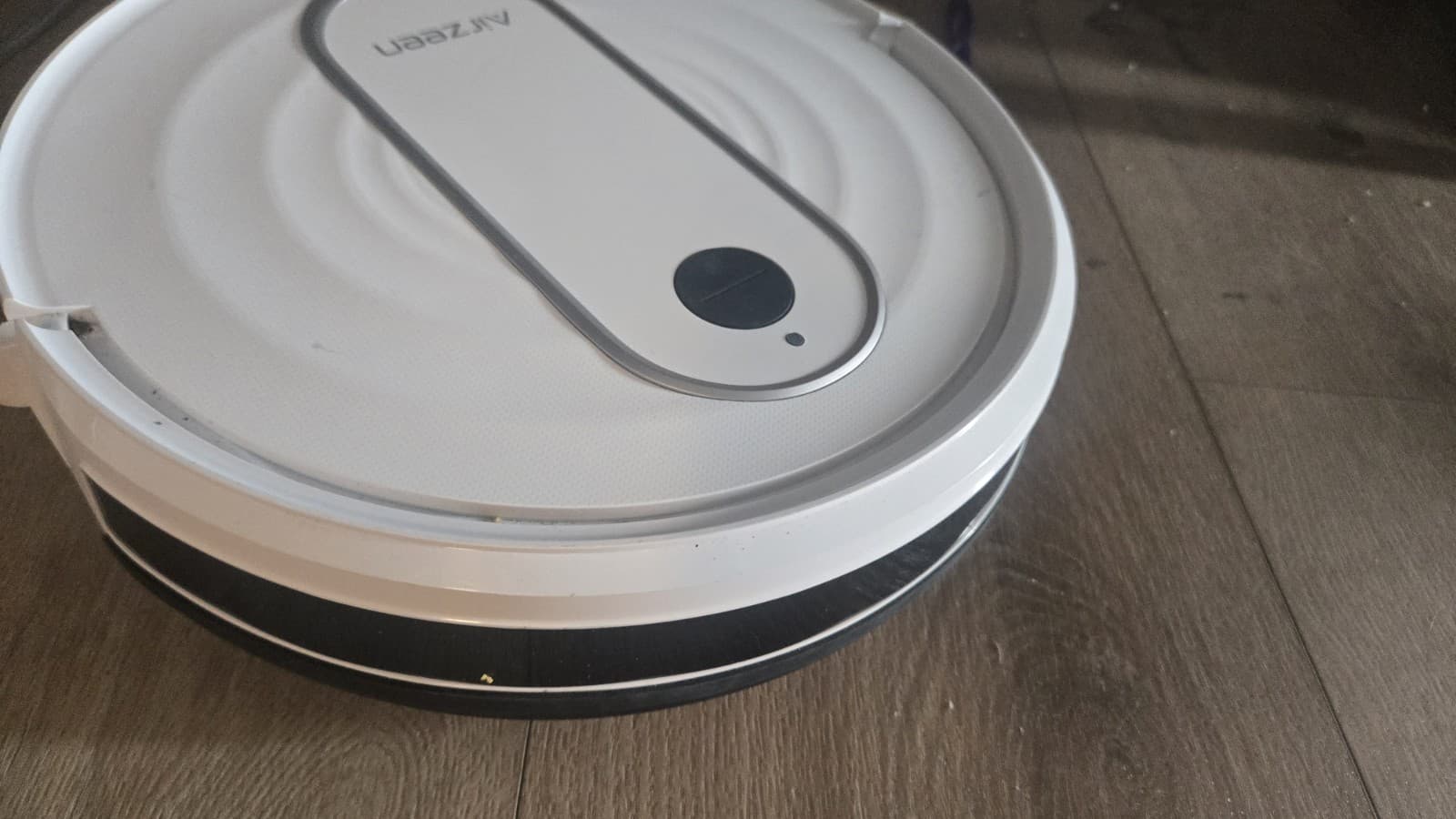 Airzeen Robot Vacuum and Mop New Open Box Remote Dock Brushes Mop Pads - Thumbnail 2