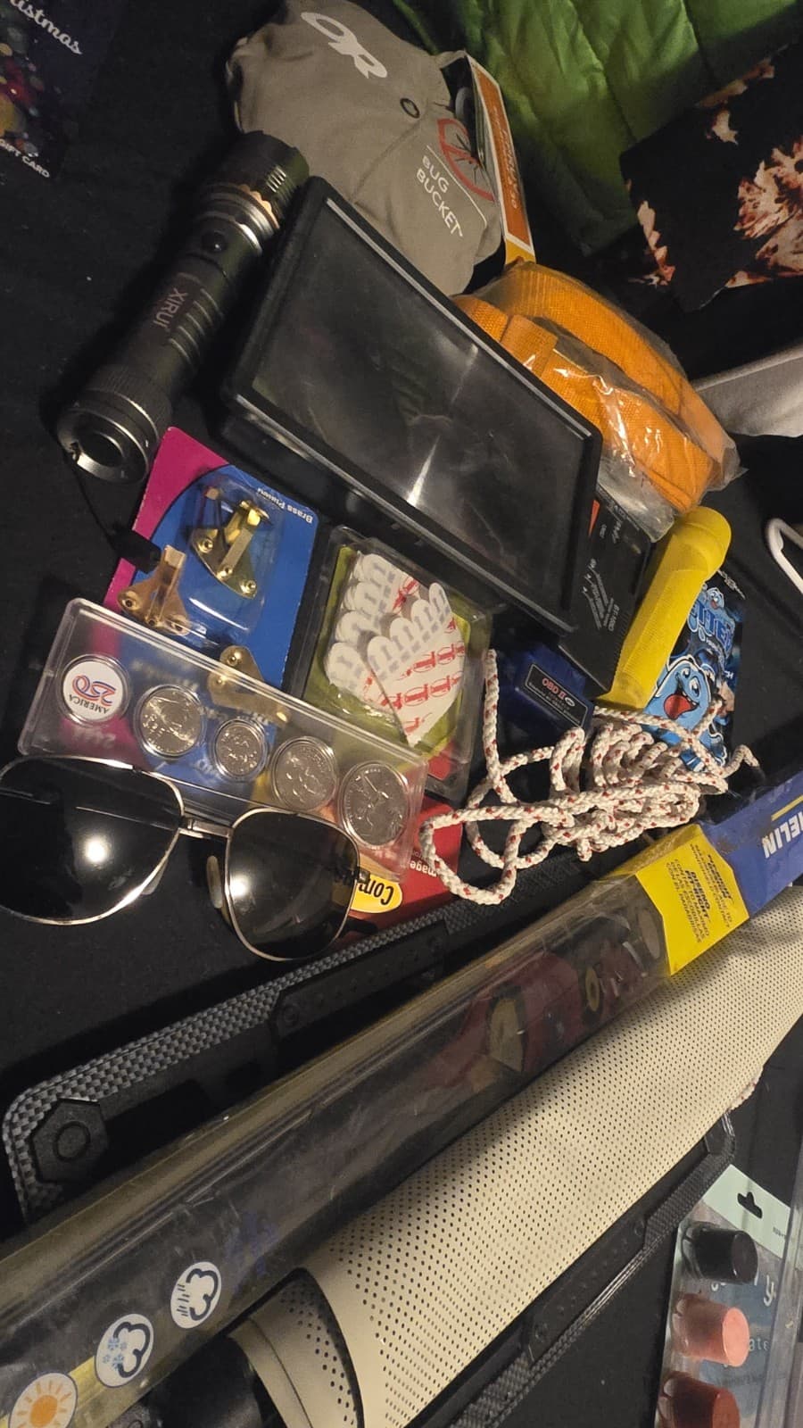 Men’s Estate Junk Drawer Lot Tools Auto Emergency Gear Coins Flashlights... - Thumbnail 7