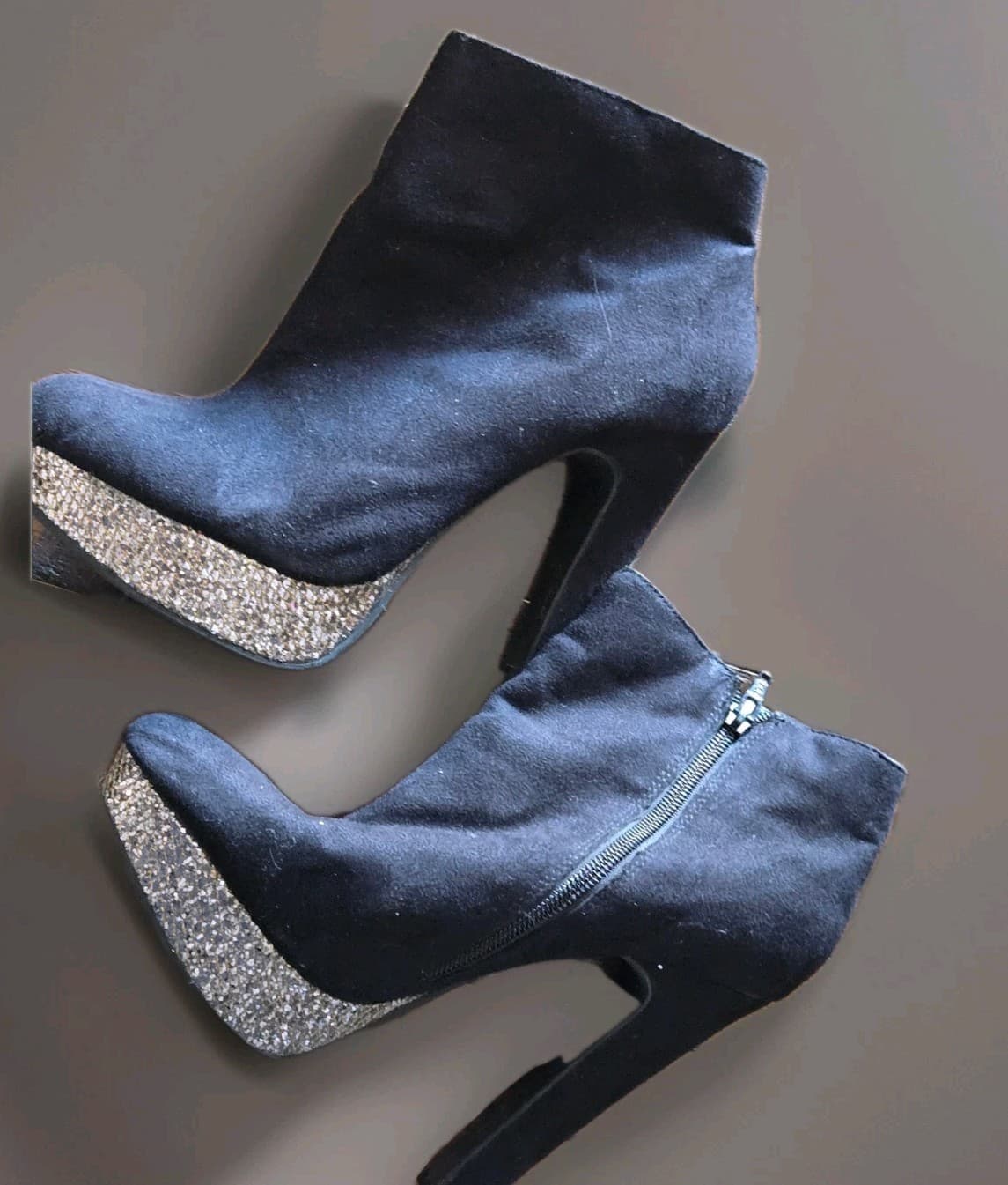 GLO Black Suede Platform Heel Ankle Boots Rhinestone Toe Size 9 - Thumbnail 9