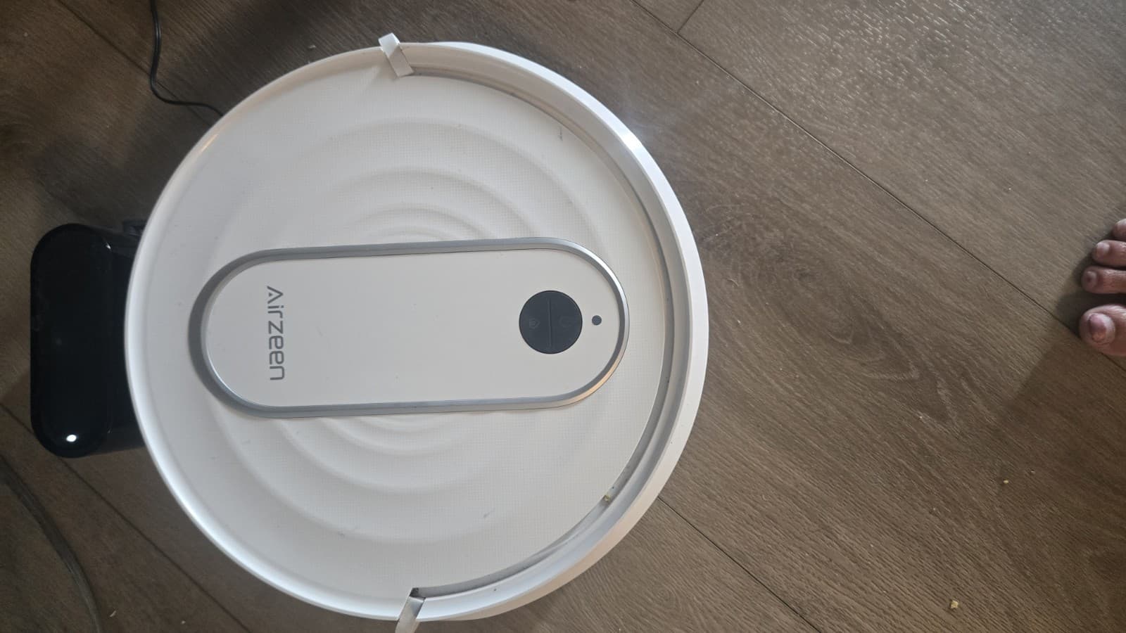 Airzeen Robot Vacuum and Mop New Open Box Remote Dock Brushes Mop Pads - Thumbnail 3