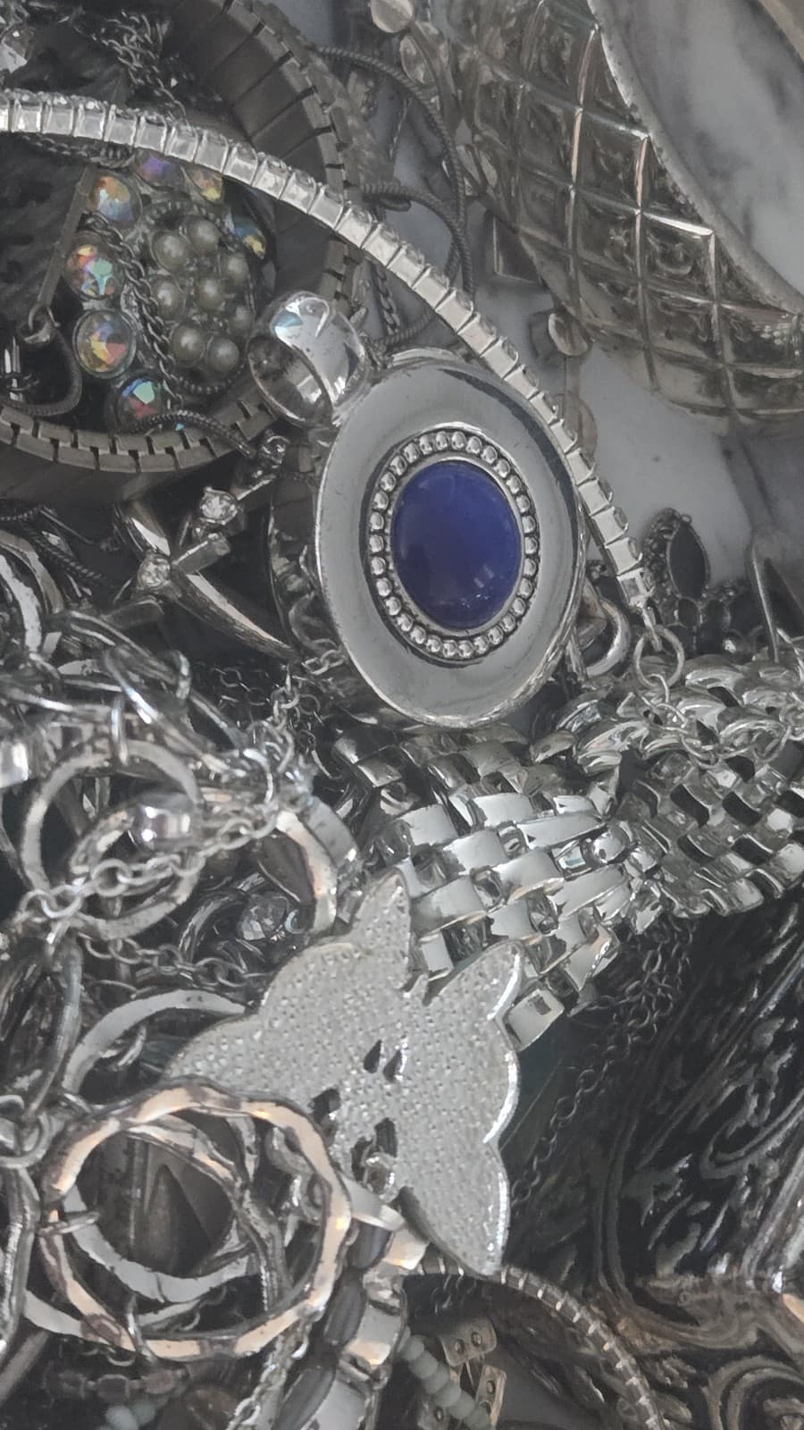Unsearched Estate Vintage Sterling Silver And Silver Tone Jewelry Lot. - Thumbnail 9