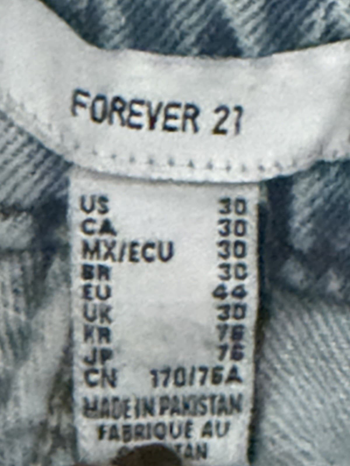 Forever 21 Jeans Blue Light Wash Distressed Denim 5-Pocket - Thumbnail 4