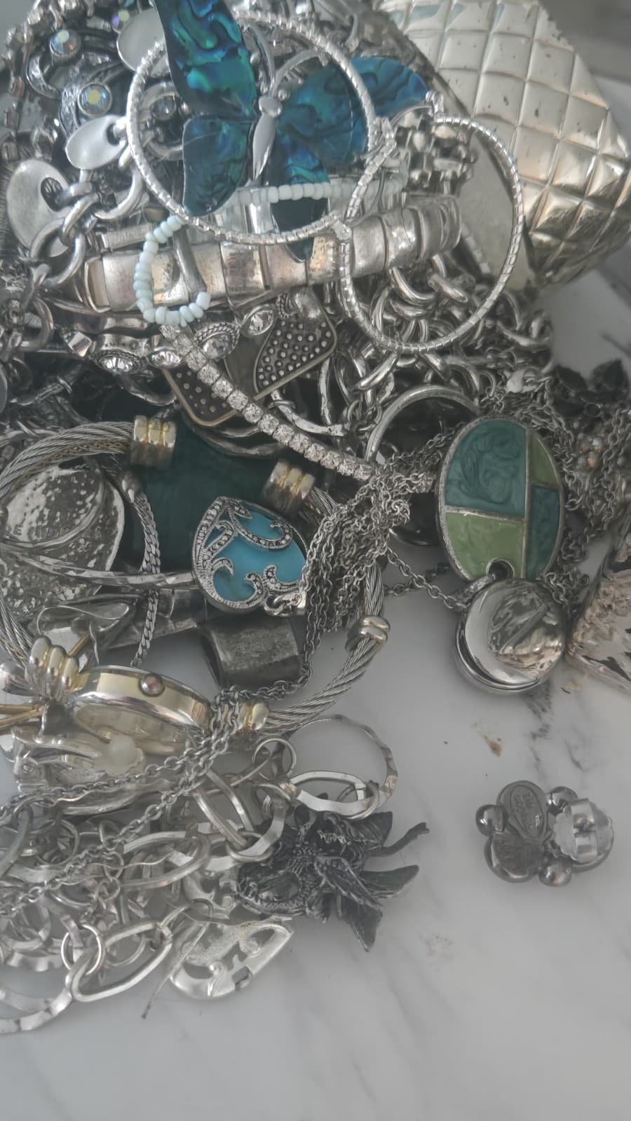 Unsearched Estate Vintage Sterling Silver And Silver Tone Jewelry Lot. - Thumbnail 12