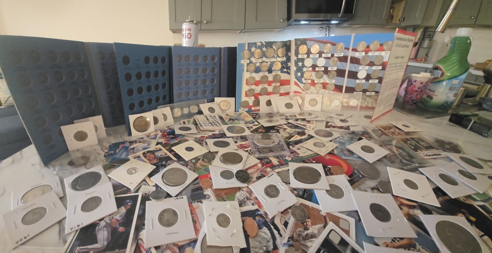 Estate Coin Junk Drawer Lot Mixed US Foreign Coins Albums Sports Cards ++ - Thumbnail 2