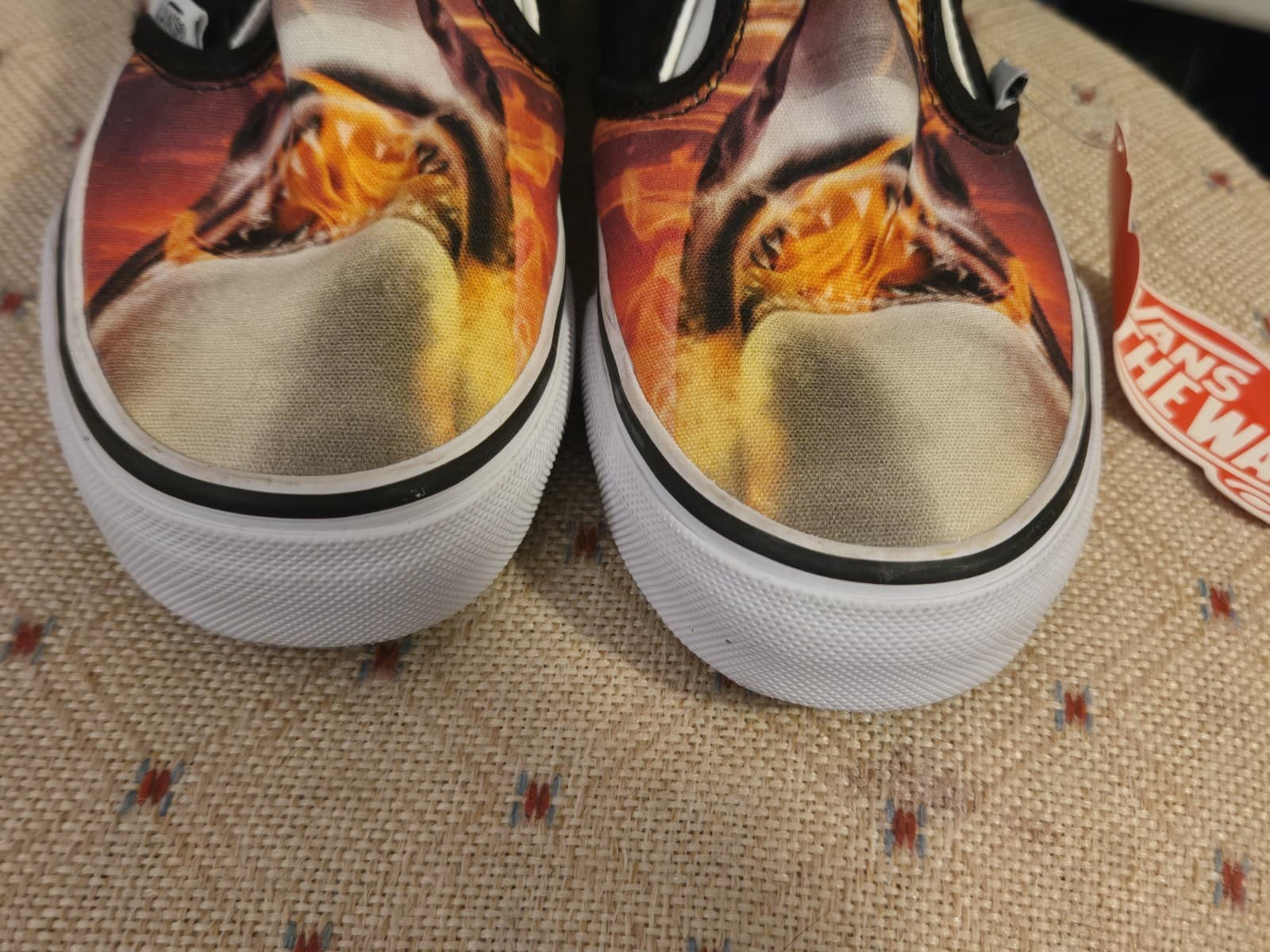 Vans Kids Jaws Shark Sunset Classic Slip On Sneakers 507698 Size 1.5 New - Thumbnail 3
