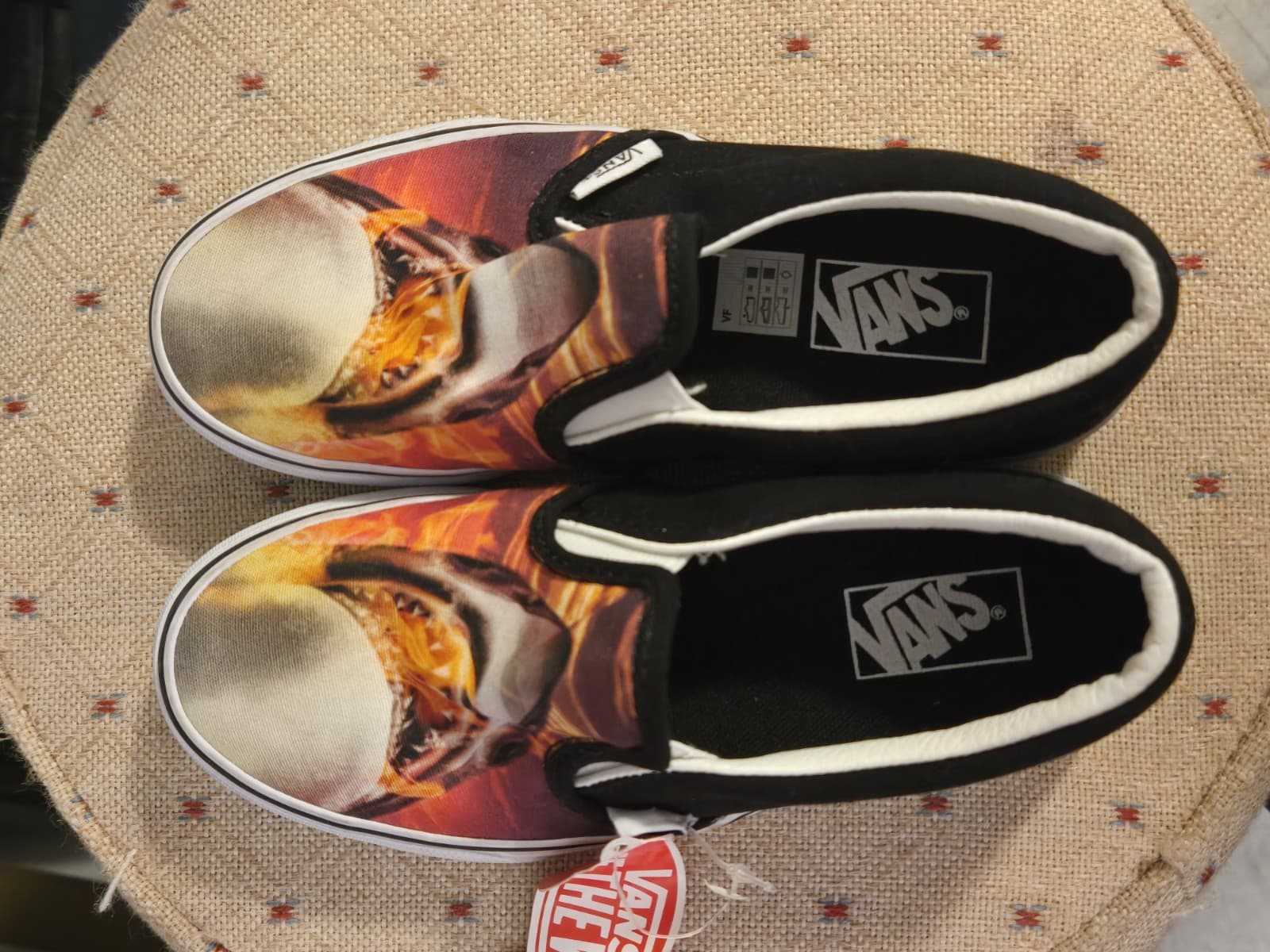 Vans Kids Jaws Shark Sunset Classic Slip On Sneakers 507698 Size 1.5 New - Thumbnail 9