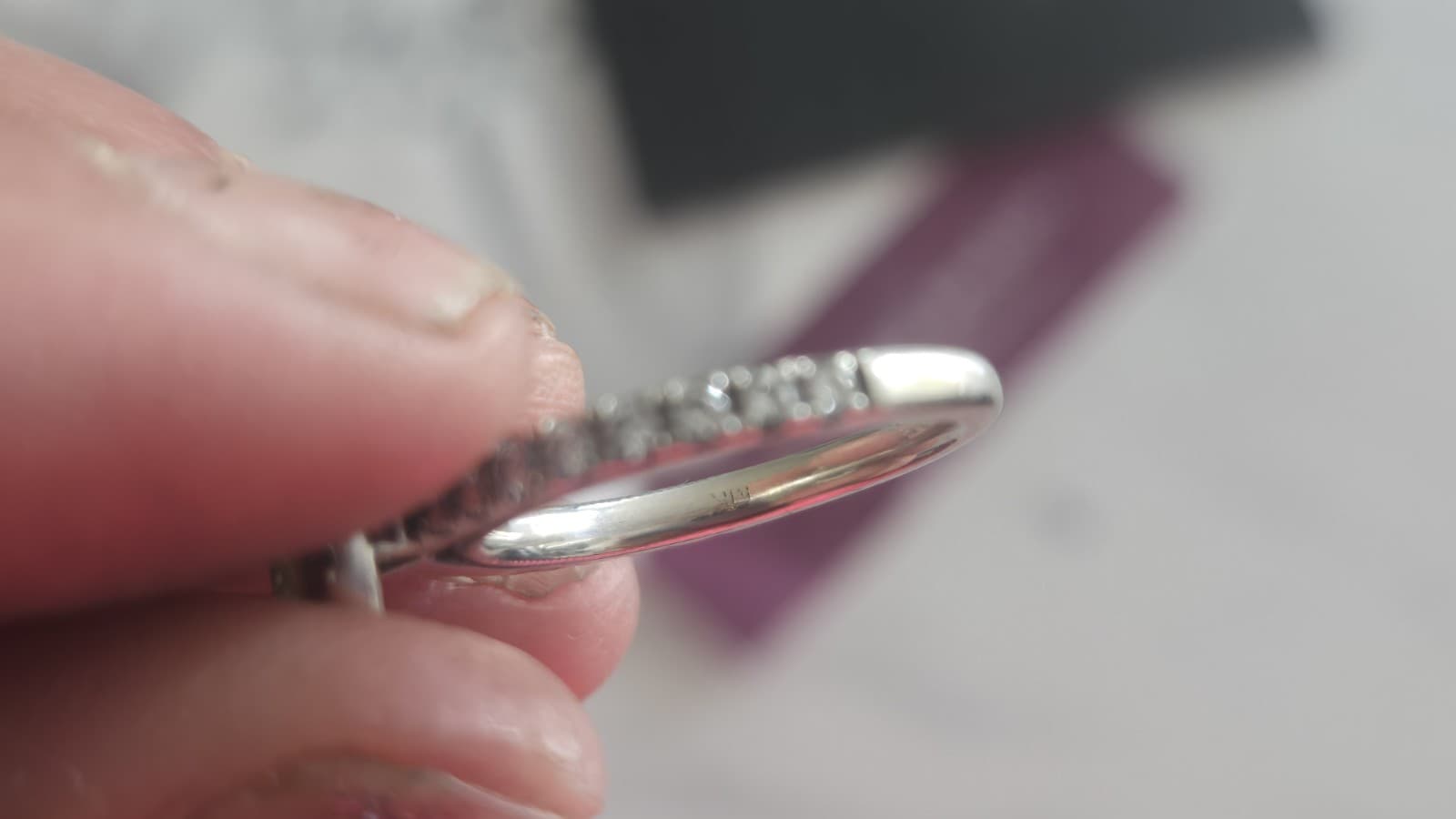 14K White Gold 1 CTW Oval Diamond Halo Engagement Ring Estate - Thumbnail 10