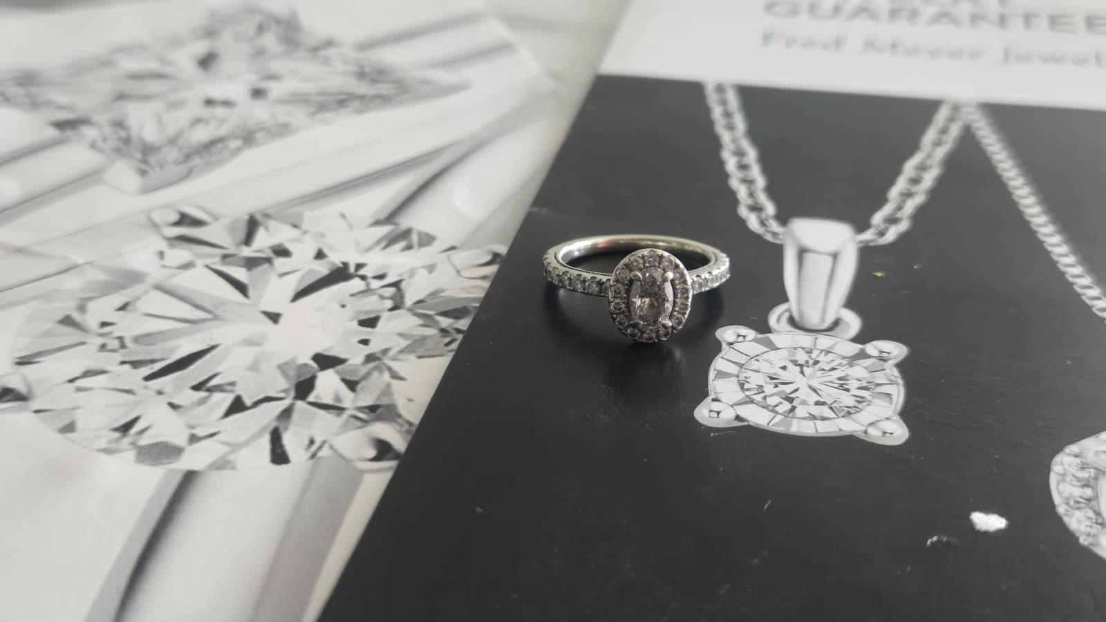 14K White Gold 1 CTW Oval Diamond Halo Engagement Ring Estate - Thumbnail 8