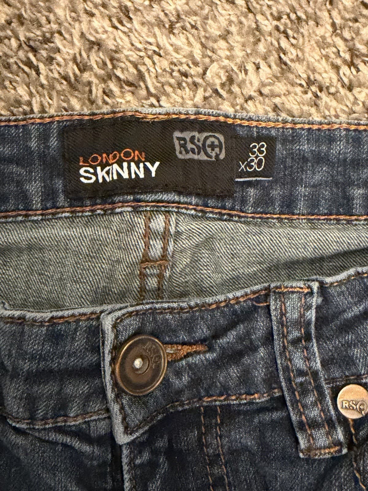 RSQ Jeans London Skinny Stretch Distressed Light Wash Denim Jeans Men’s 33x30 - Thumbnail 2