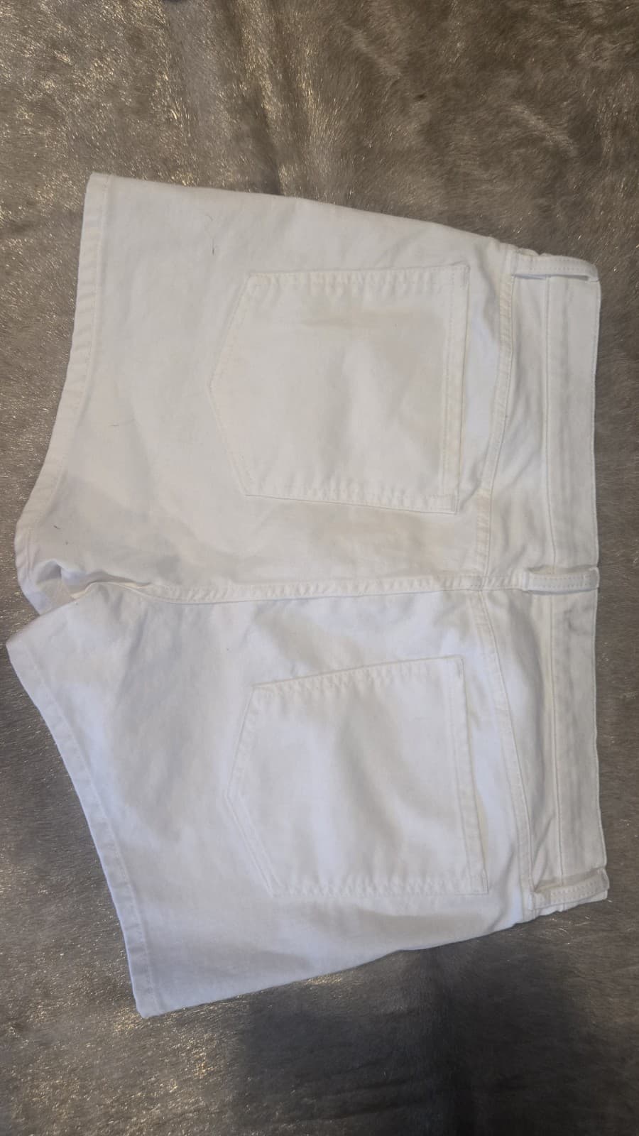 Banana Republic Women’s White Denim Shorts Size 32 Mid Rise 3 Inch NWOT - Thumbnail 6