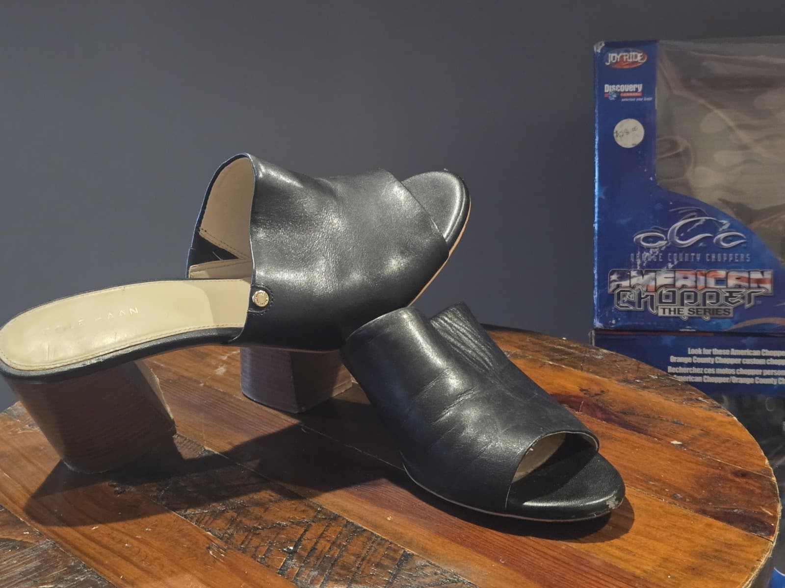 Cole Haan Black Leather Mule Heels Block Heel Slip On Open Toe Womens Size 8.5B - Thumbnail 2