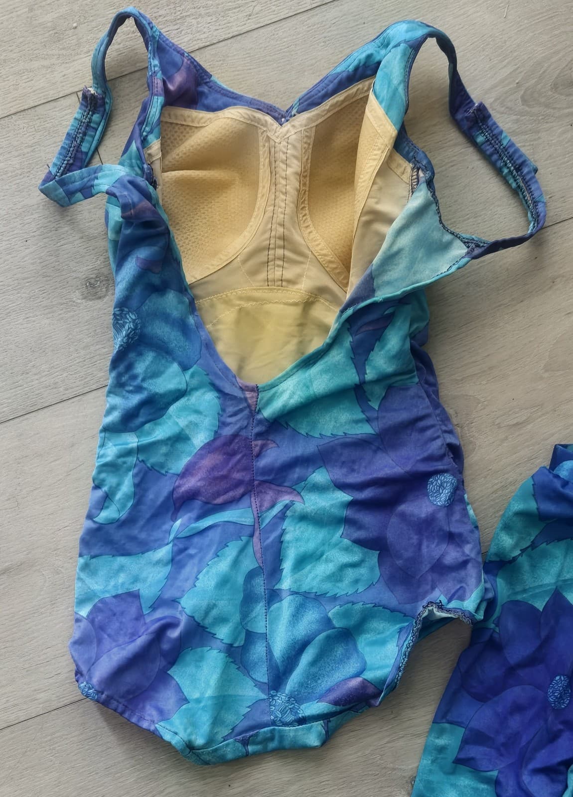 Vintage 1970s Roxanne Floral Swimdress & Matching Sarong Wrap 2-Piece Set - Thumbnail 11