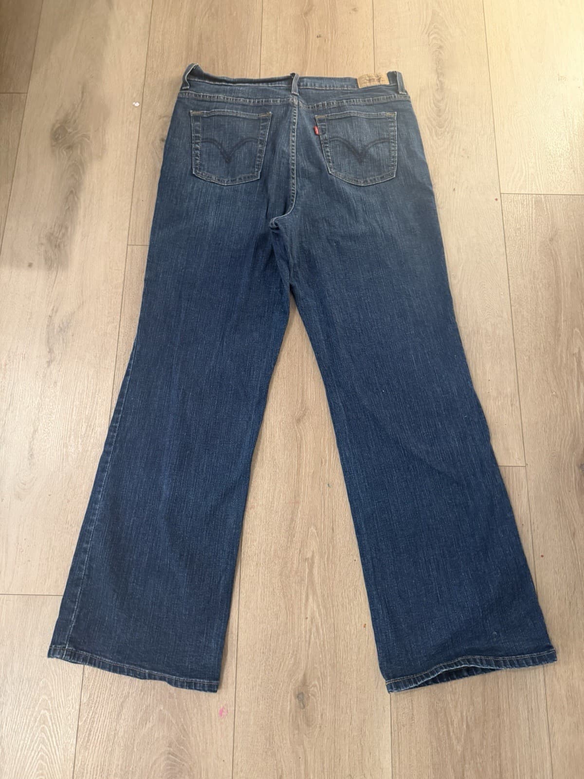 VTG Levi's 512 Perfectly Slimming Boot Cut Jeans Women’s Sz 16M Y2K - Thumbnail 3
