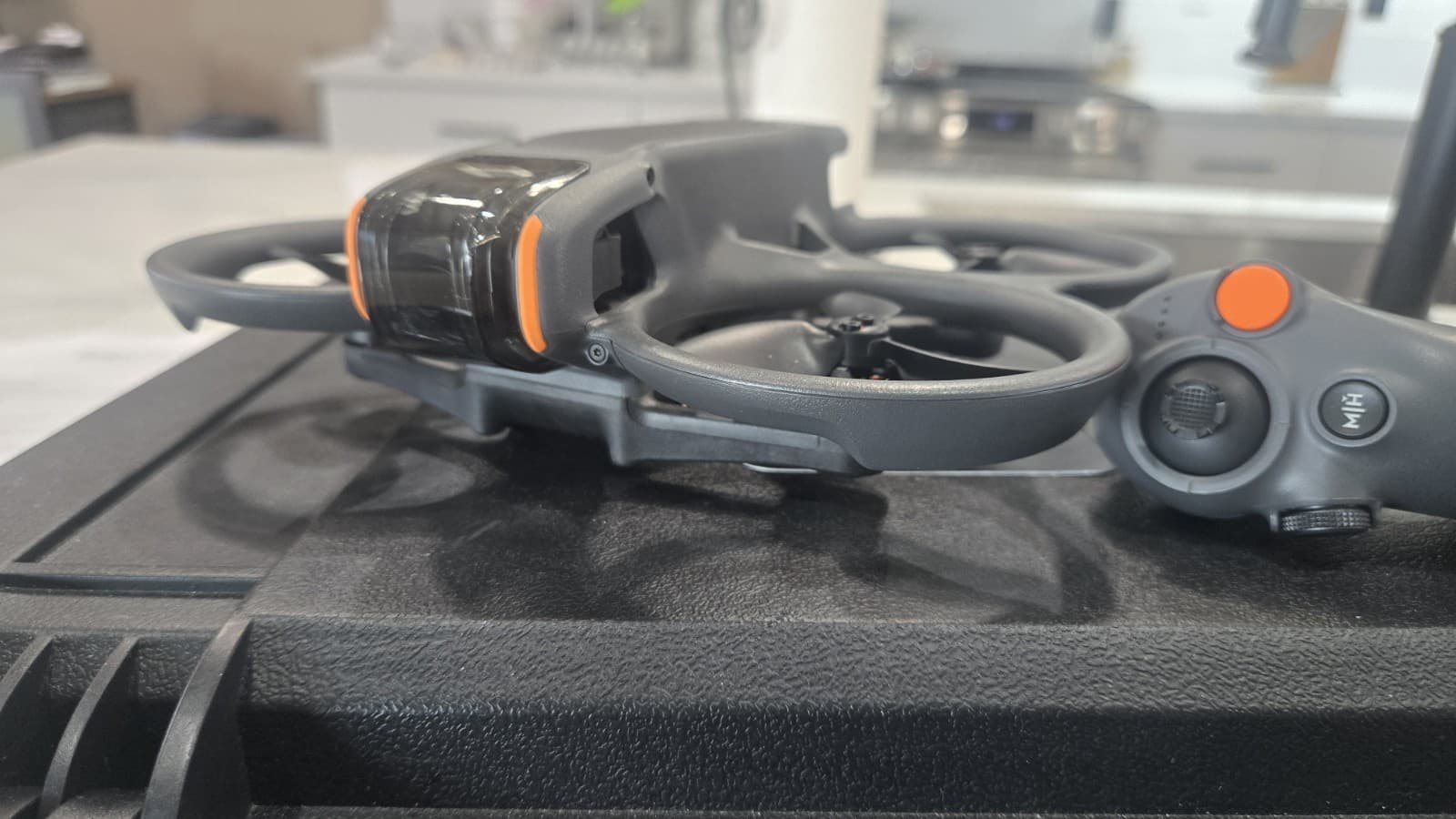 DJI Avata 2 Fly More Combo (3 Batteries) FPV Drone Goggles 3(OLED) Hard Case 4k - Thumbnail 12