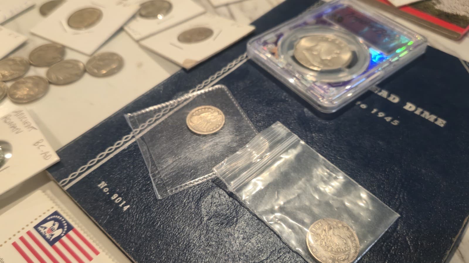 collector coin junk drawer lot - Thumbnail 9