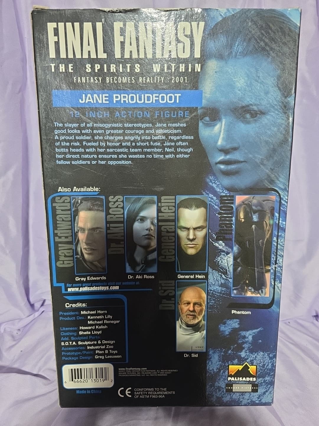 Final Fantasy The Spirits Within Jane Proudfoot 12” Action Figure Used in box - Thumbnail 8