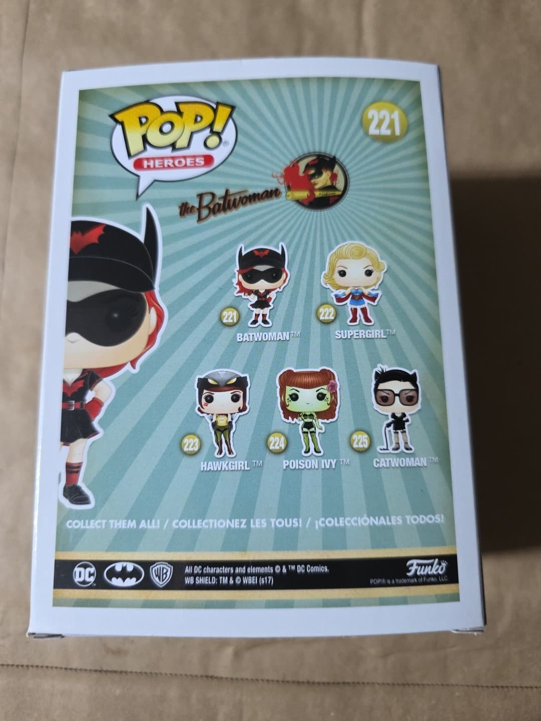 Funko Pop! Vinyl: DC Universe - Batwoman #221 - Thumbnail 3