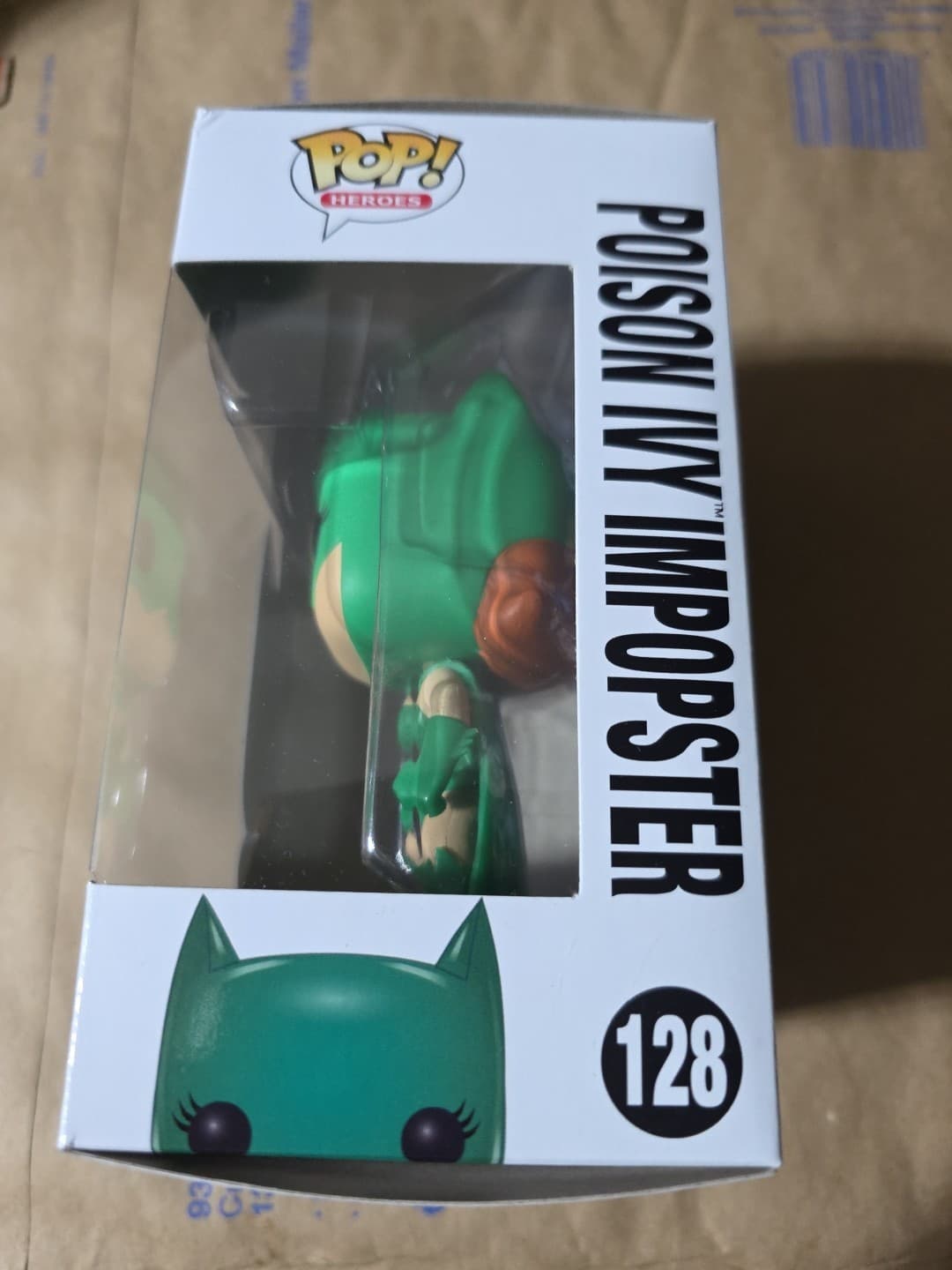 Funko Pop! Vinyl: DC Universe - Batgirl (as Poison Ivy) #128 - Thumbnail 2