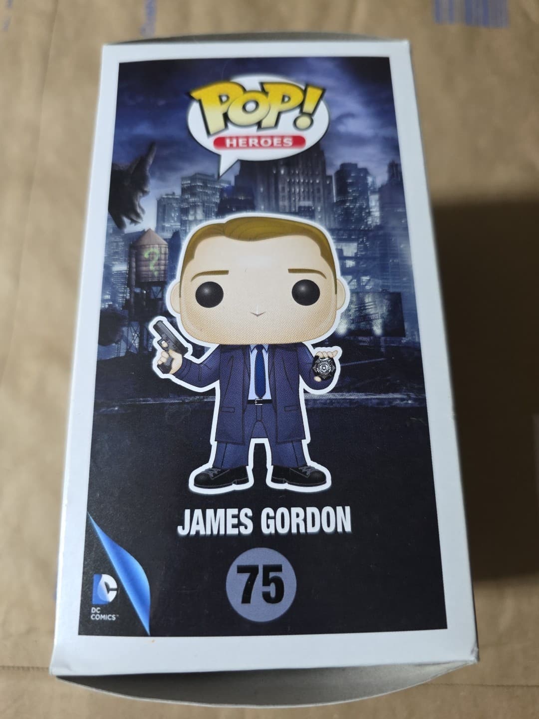 Funko Pop! Vinyl: DC Universe - James Gordon #75 - Thumbnail 4