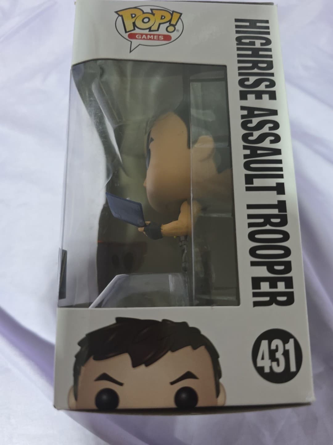 Funko Pop! Vinyl: Fortnite - Highrise Assault Trooper #431 - Thumbnail 4