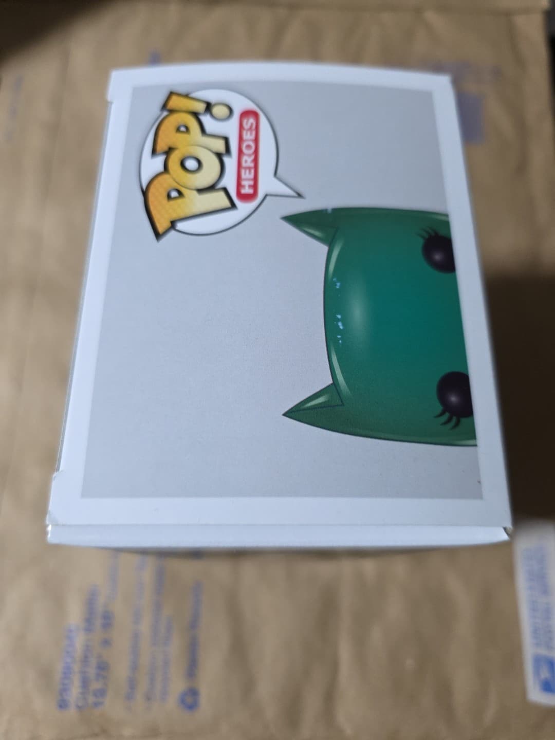 Funko Pop! Vinyl: DC Universe - Batgirl (as Poison Ivy) #128 - Thumbnail 6