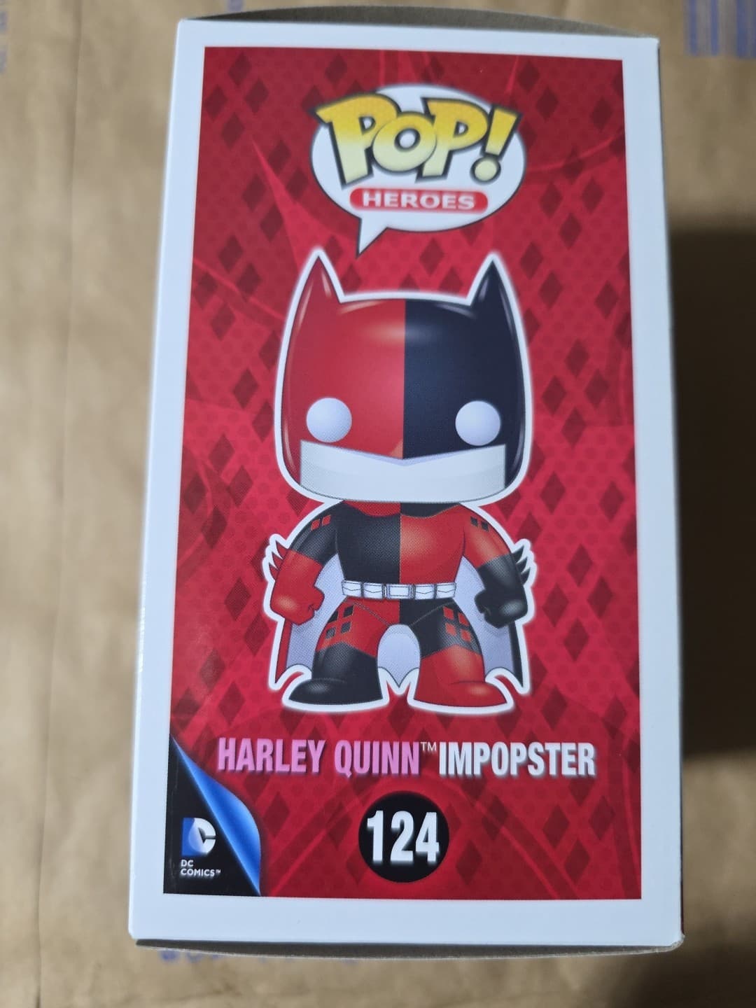 Funko Pop! Vinyl: DC Comics - Batman (as Harley Quinn) #124 - Thumbnail 4
