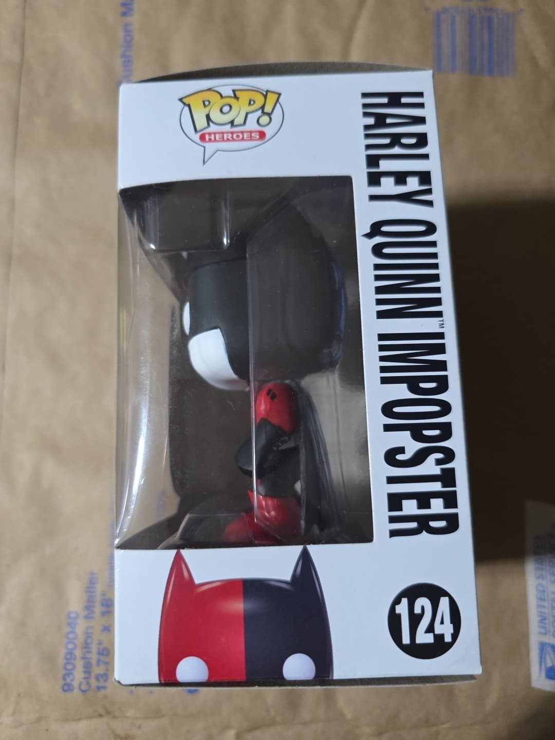 Funko Pop! Vinyl: DC Comics - Batman (as Harley Quinn) #124 - Thumbnail 2