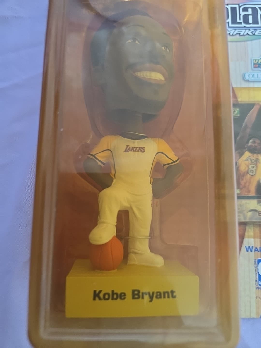 Official Limited Edition NBA Play Makers Lakers Kobe Bryant w/ Collectible Card - Thumbnail 8