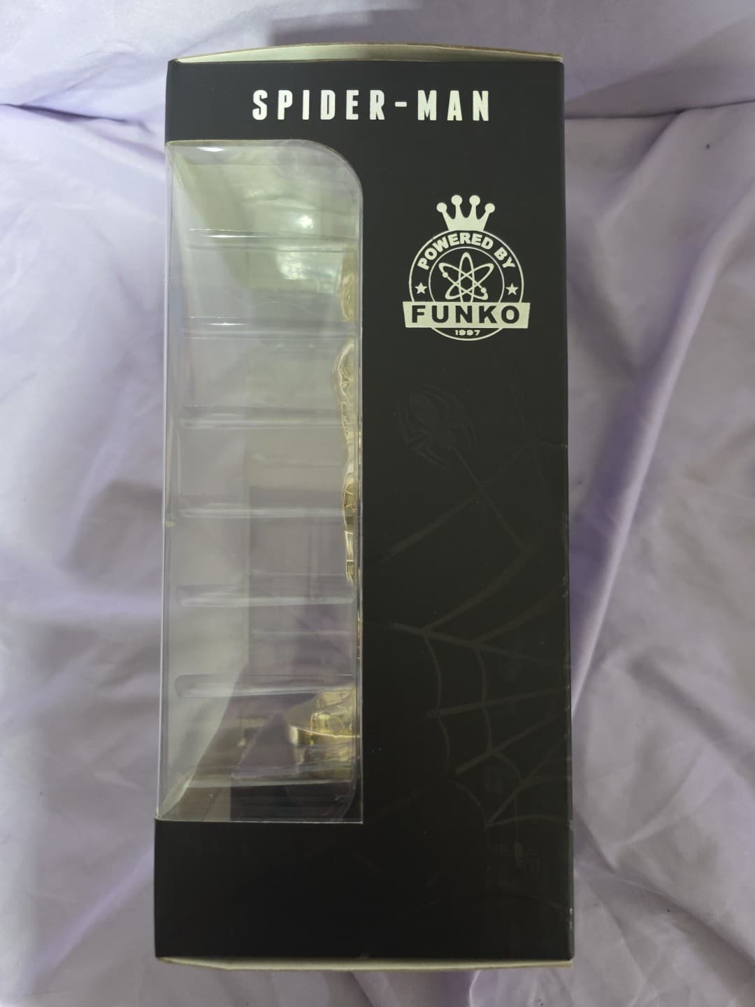 FUNKO MARVEL Collector Corps Spider-Man Founder Trophy 2016 Statue - Thumbnail 2
