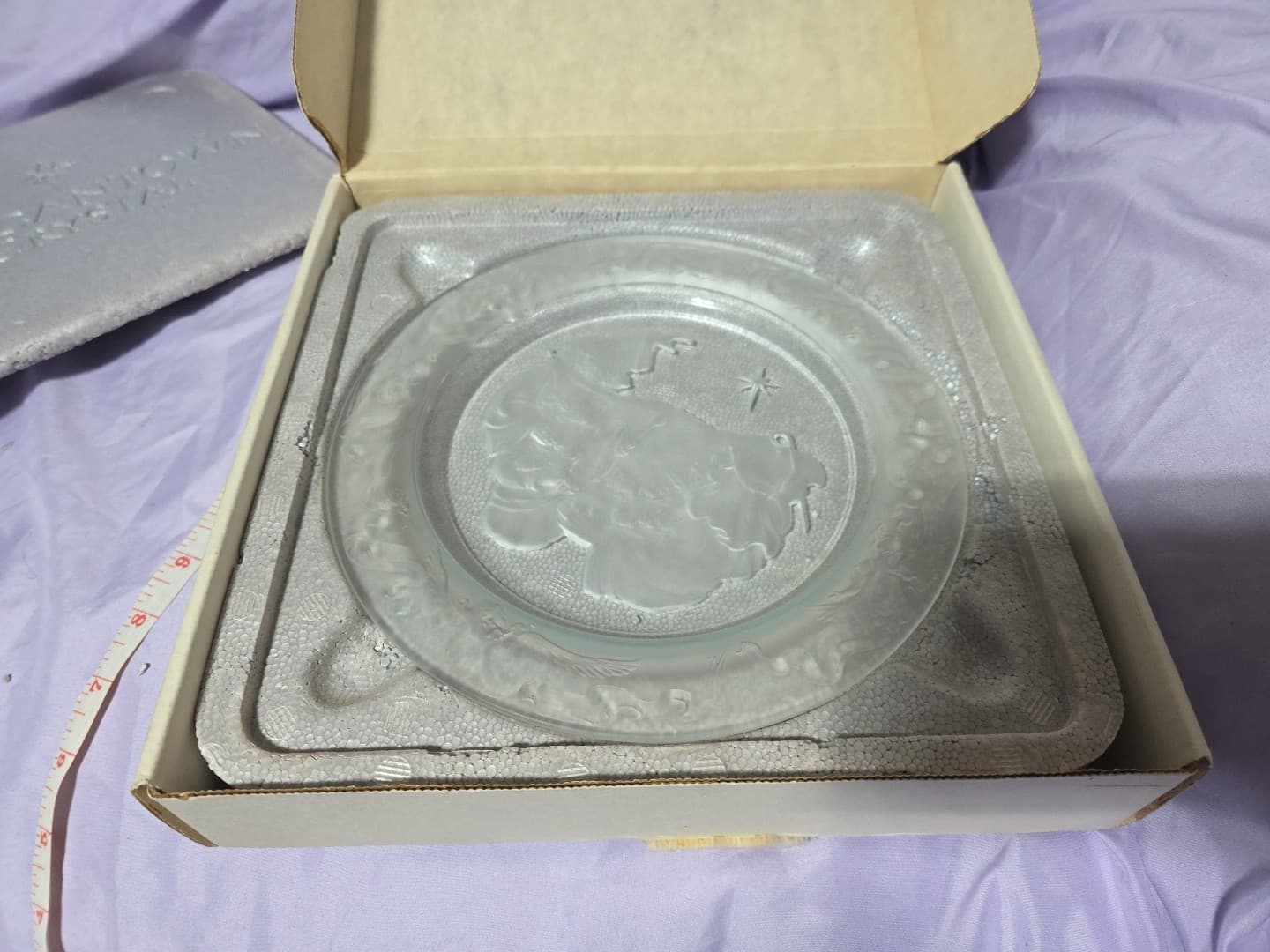 Morgantown Crystal Plate Star of Bethlehem Shepherds in the Field 1989 - Thumbnail 5