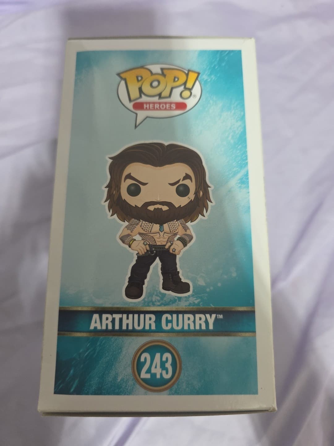 Funko Pop! Vinyl: DC Universe - Arthur Curry (Shirtless) [NYCC] - New York Comic - Thumbnail 4
