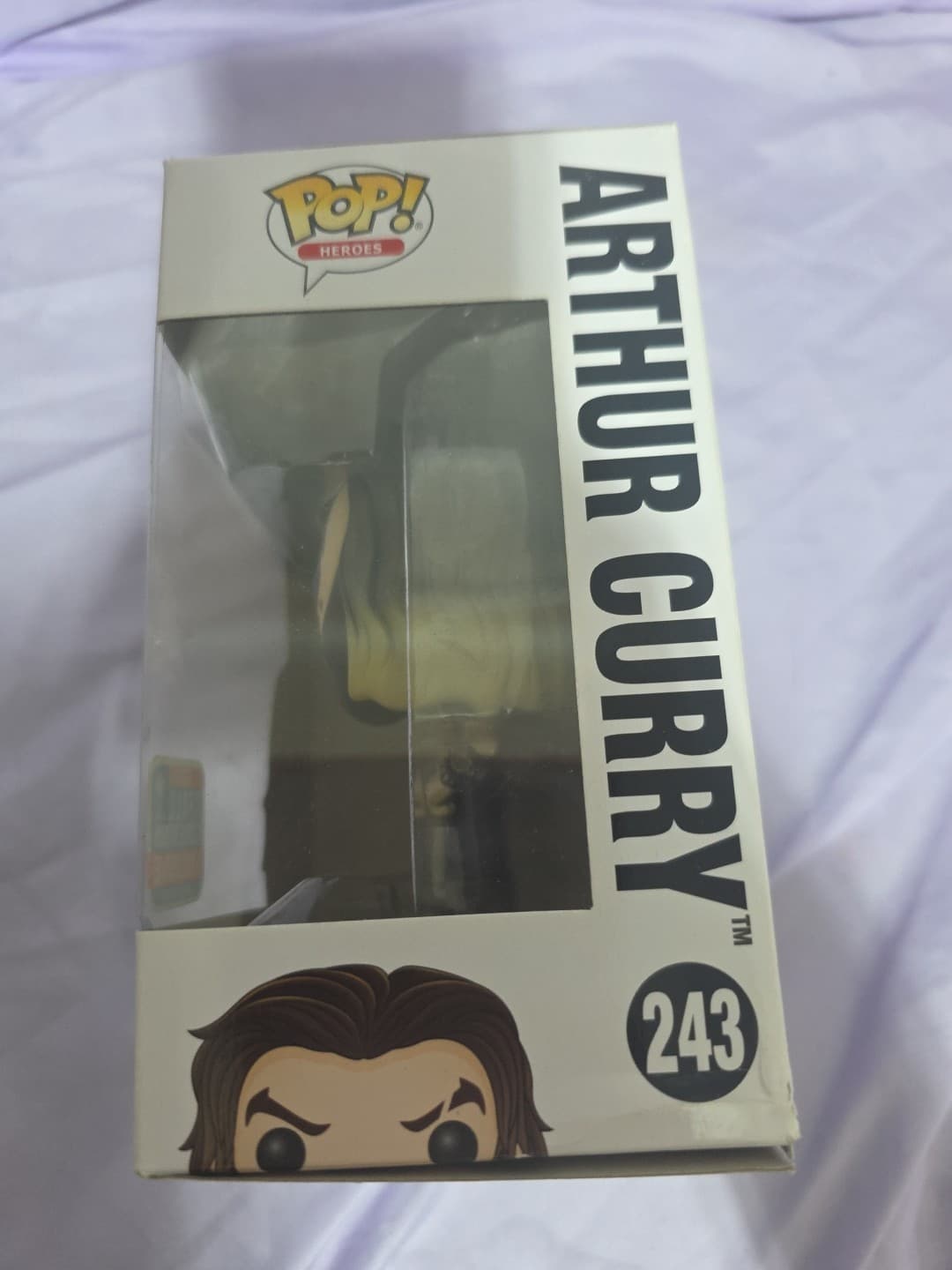 Funko Pop! Vinyl: DC Universe - Arthur Curry (Shirtless) [NYCC] - New York Comic - Thumbnail 2