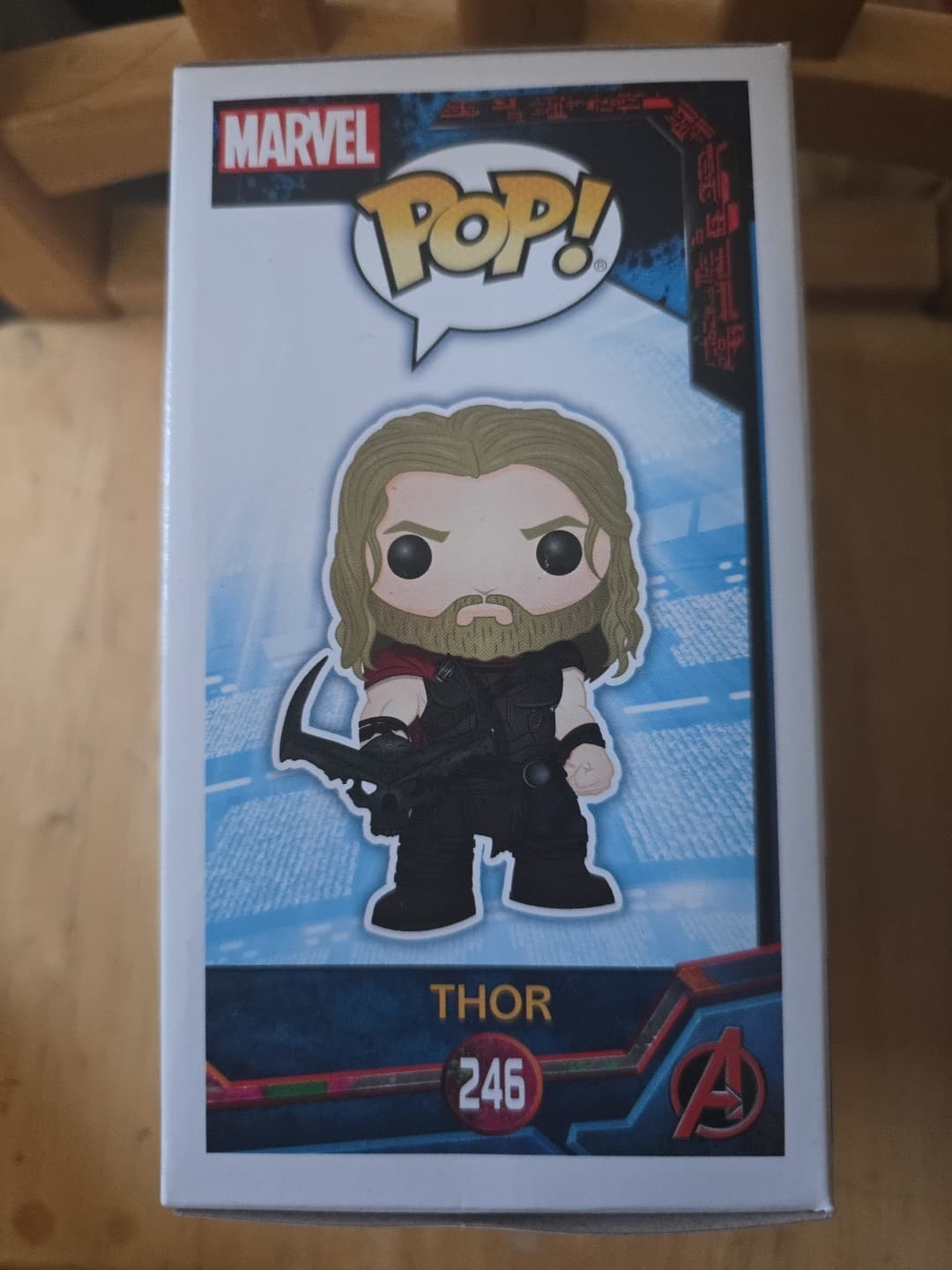 Funko Pop! Vinyl: Marvel - Thor - Hot Topic (Exclusive) #246 - Thumbnail 4