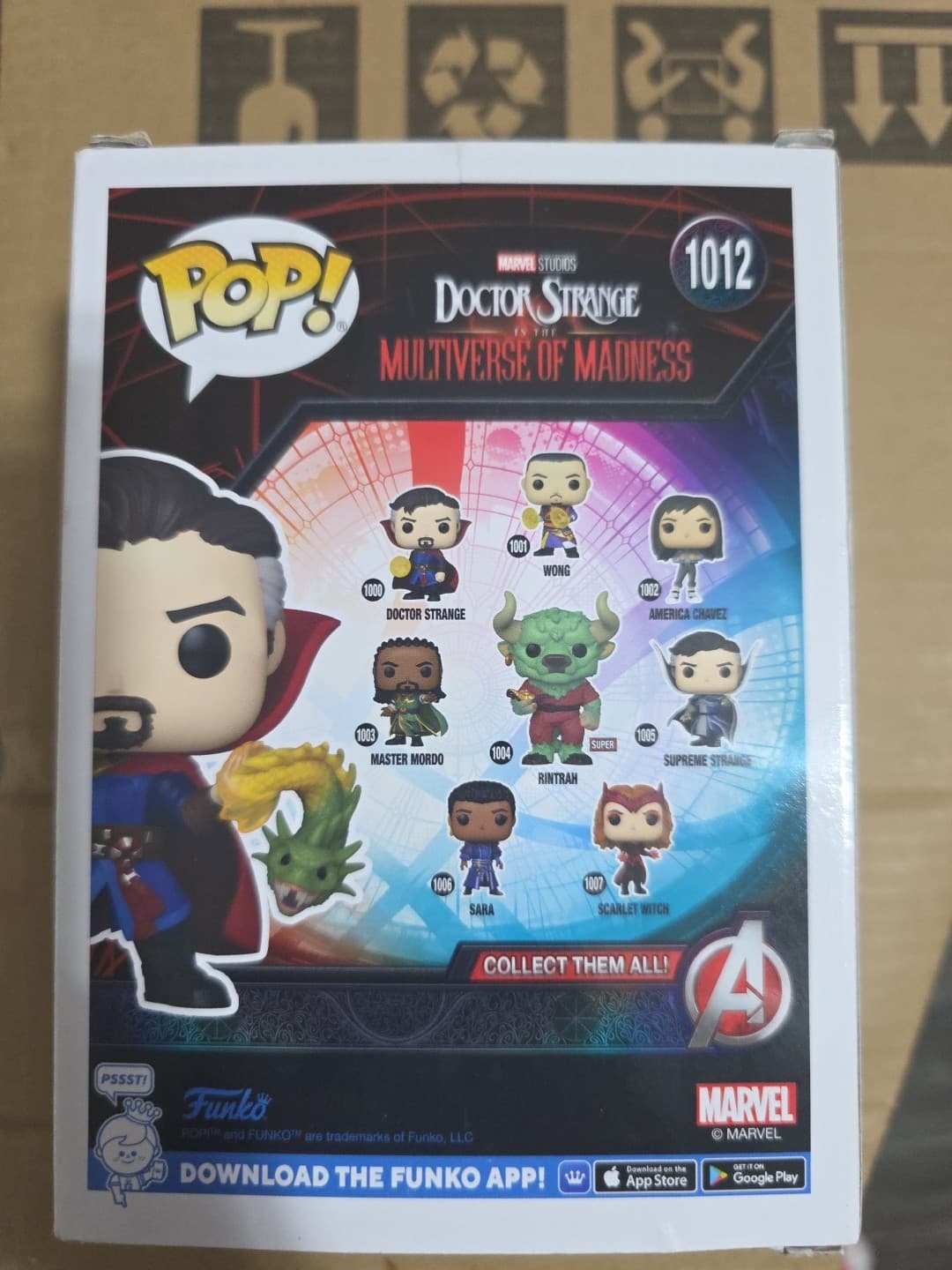 Funko POP! Marvel Collectors Corps Exclusive Doctor Strange 1012 with Protector - Thumbnail 3