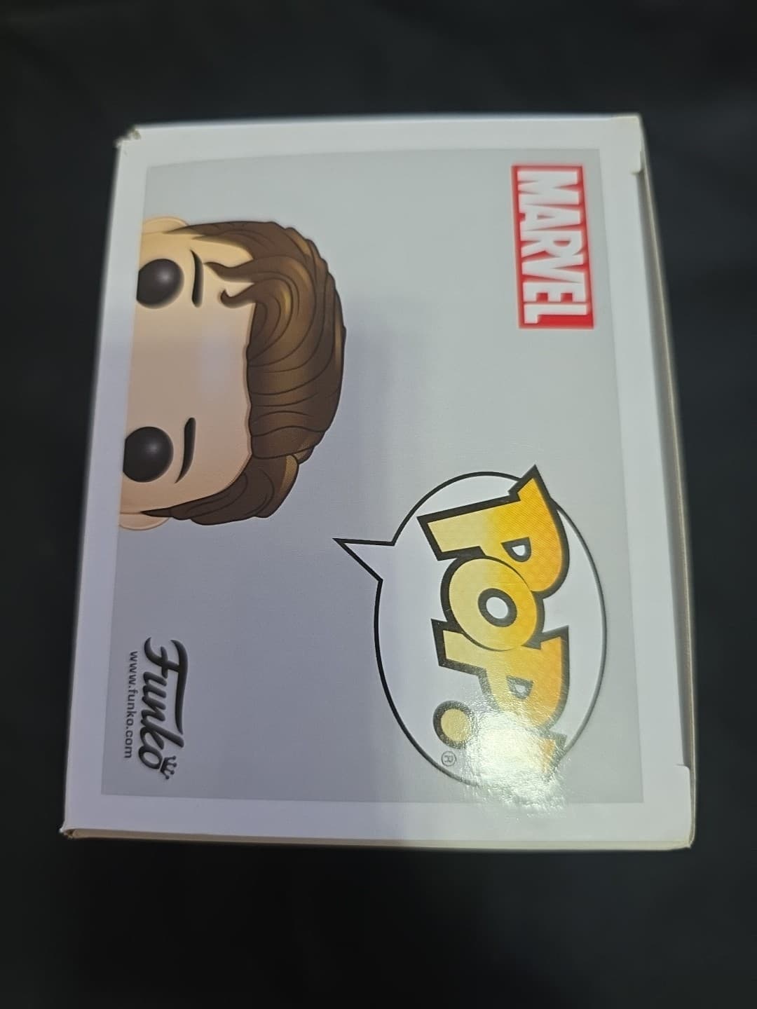 Funko Pop Marvel Far From Home Spider-Man Borrowed Jersey #485 - Thumbnail 6