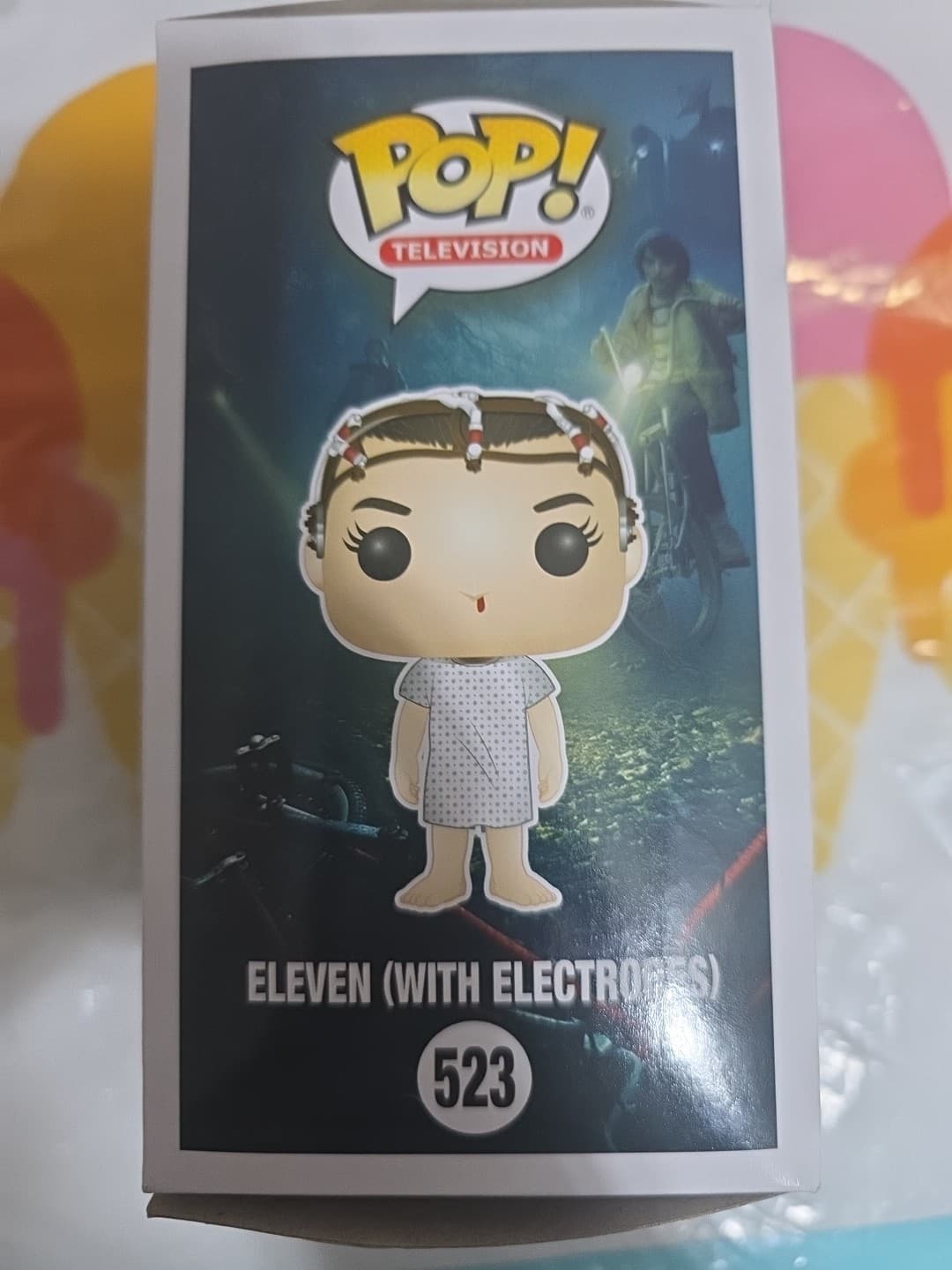 Funko Pop! Vinyl: Stranger Things - Eleven - (w/ Electrodes) - GameStop New York - Thumbnail 4
