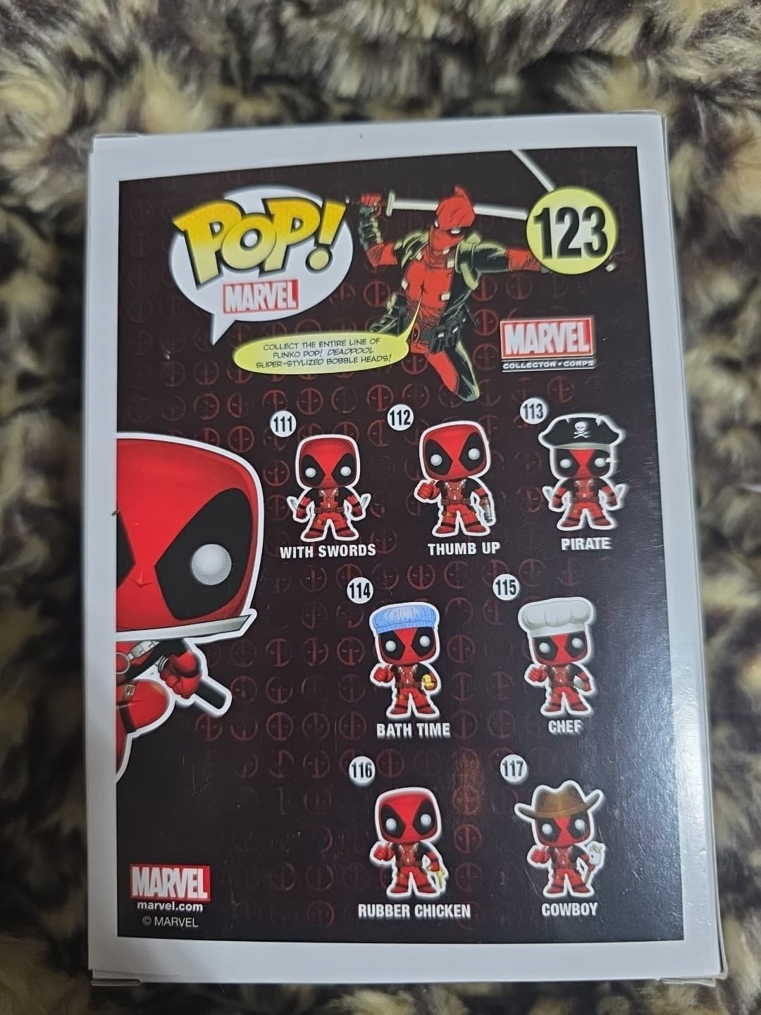 Funko Pop! #123 Leaping Deadpool Marvel Collector Corps Exclusive - Thumbnail 3