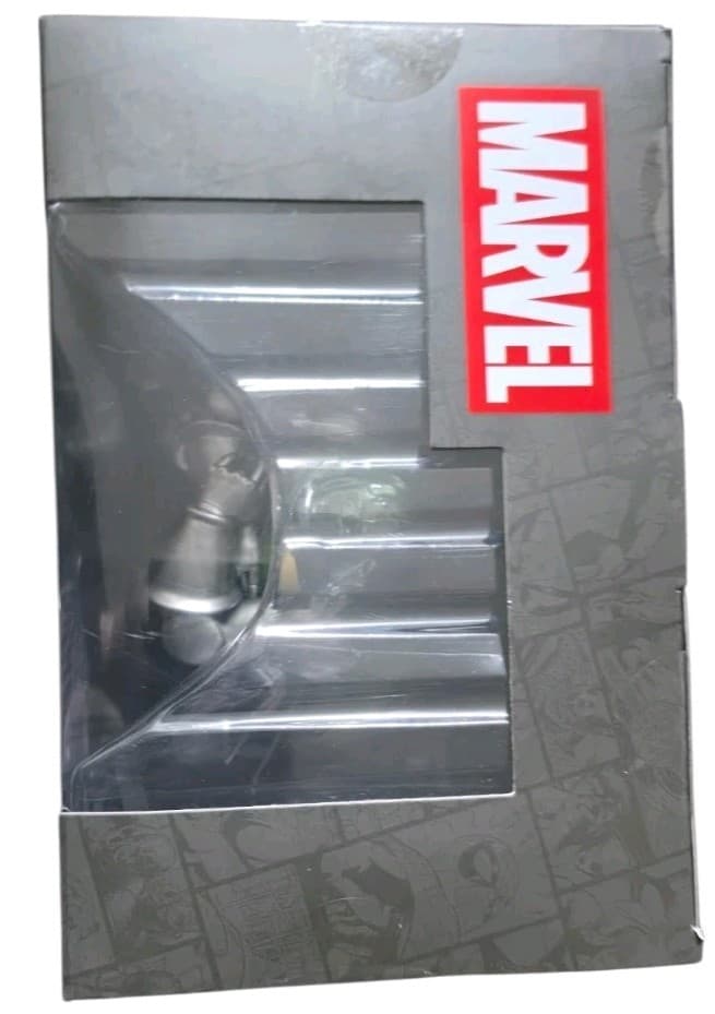 Doctor Doom Doctor Doom 11 in 1:6th Scale Collectible Figure w/Scene - Thumbnail 6