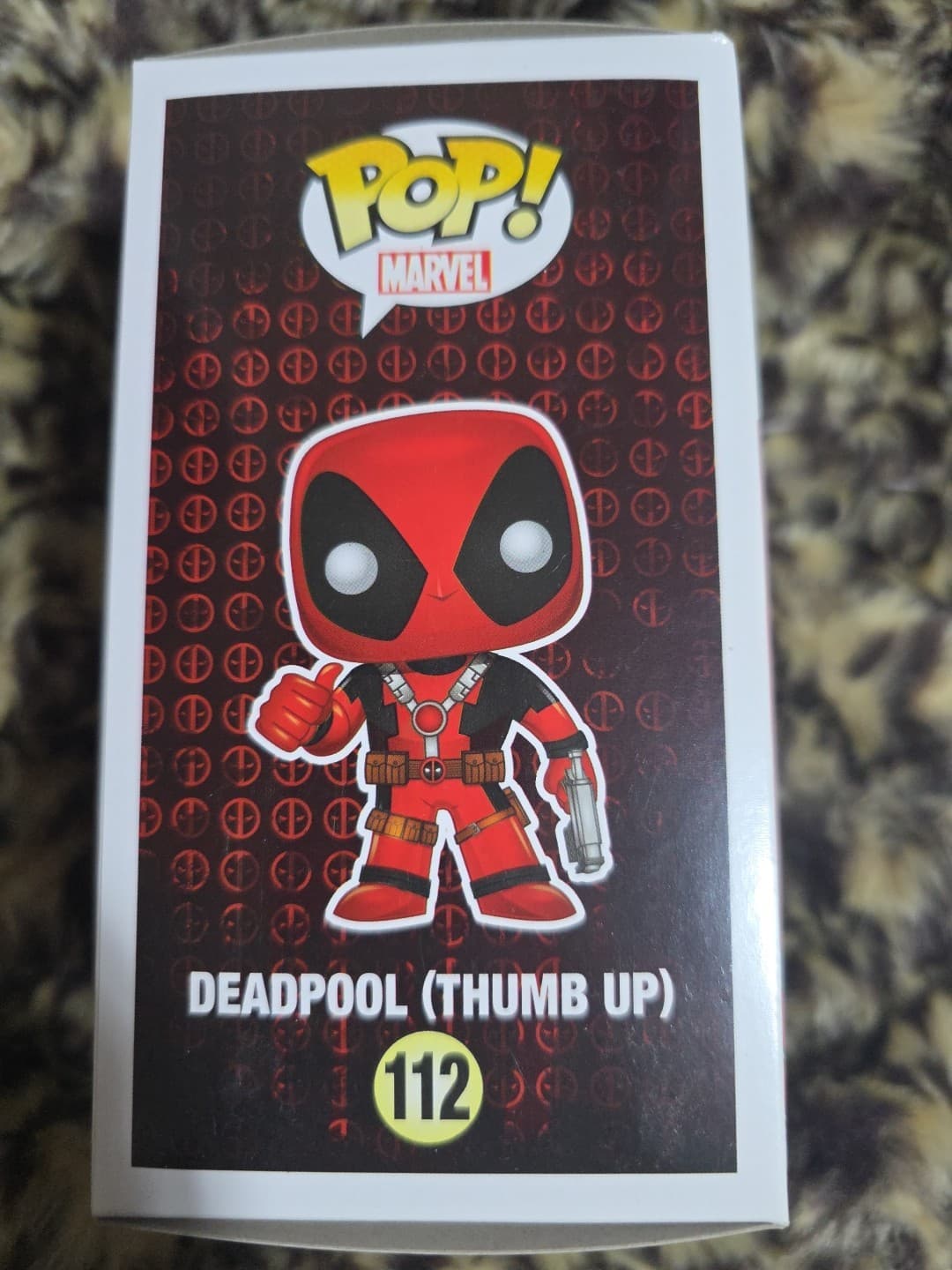 Funko Pop! Vinyl: Marvel - Deadpool (Thumbs Up) #112 - Thumbnail 4