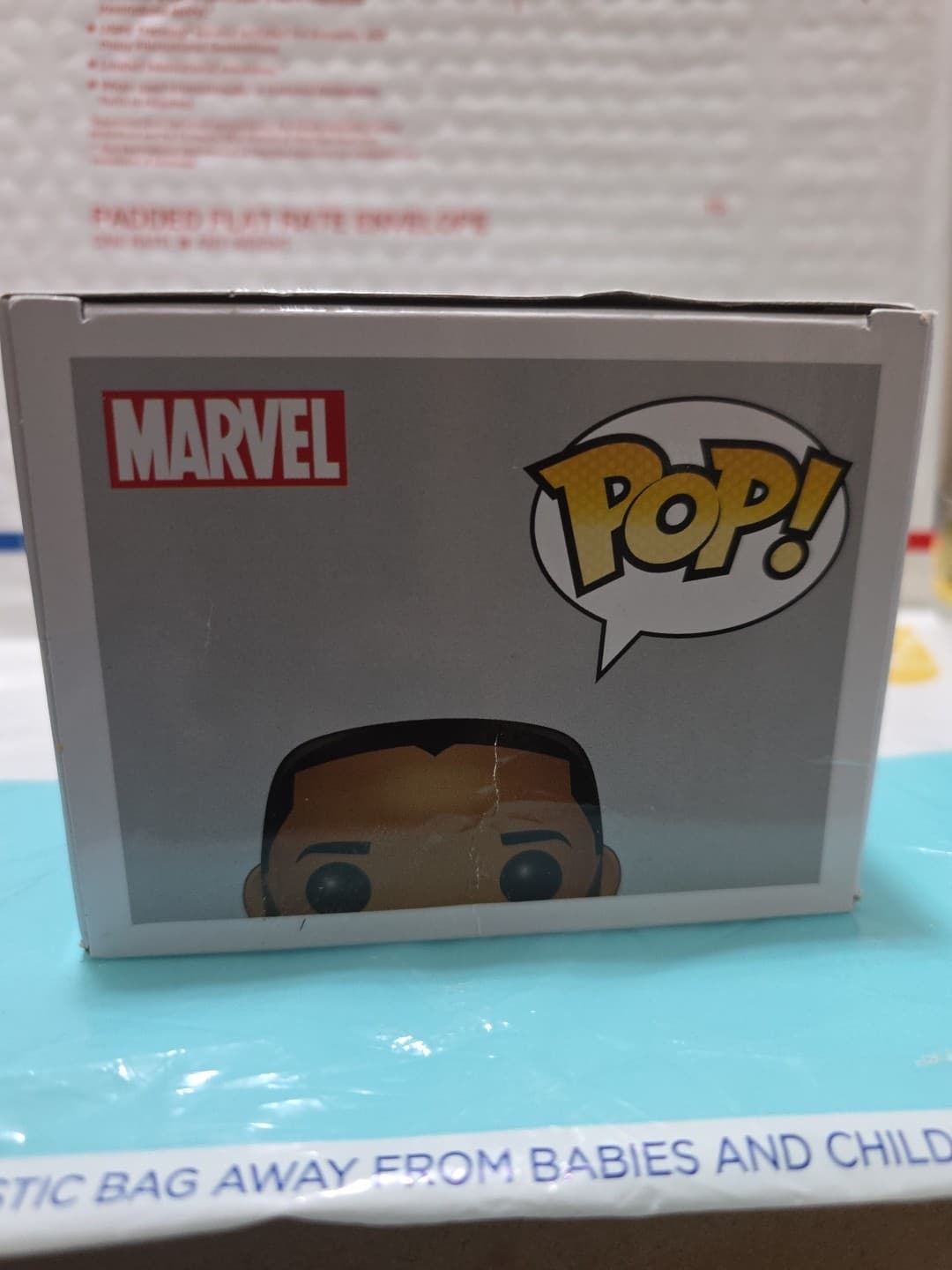 Funko Pop Black Panther Unmasked #138 Walgreens Exclusive - Thumbnail 6